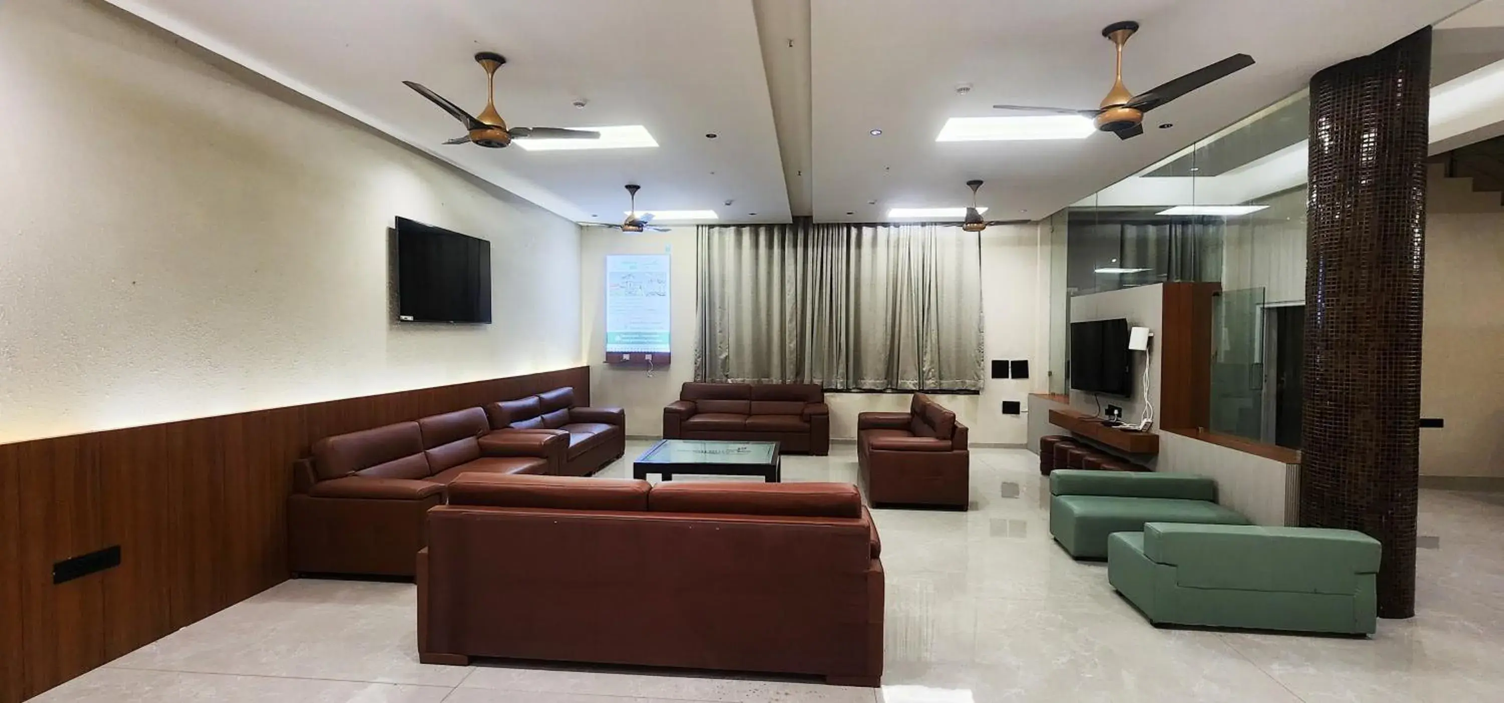 Lounge or bar in Goverdhan Greens Resort Dwarka l Hotels In Dwarka Lounge or bar in Goverdhan Greens Resort Dwarka l Hotels In Dwarka