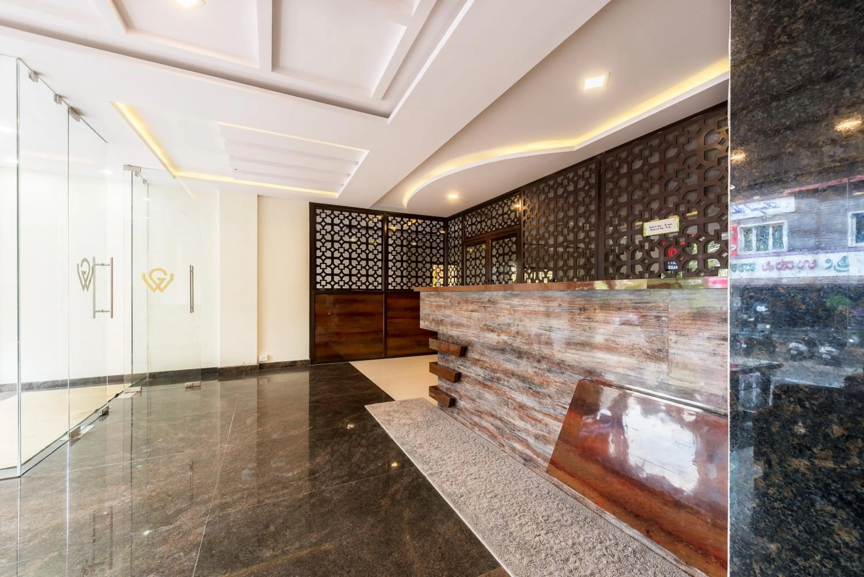 Lobby or reception in Treebo Greenwood Premier Suites, Old Airport Road