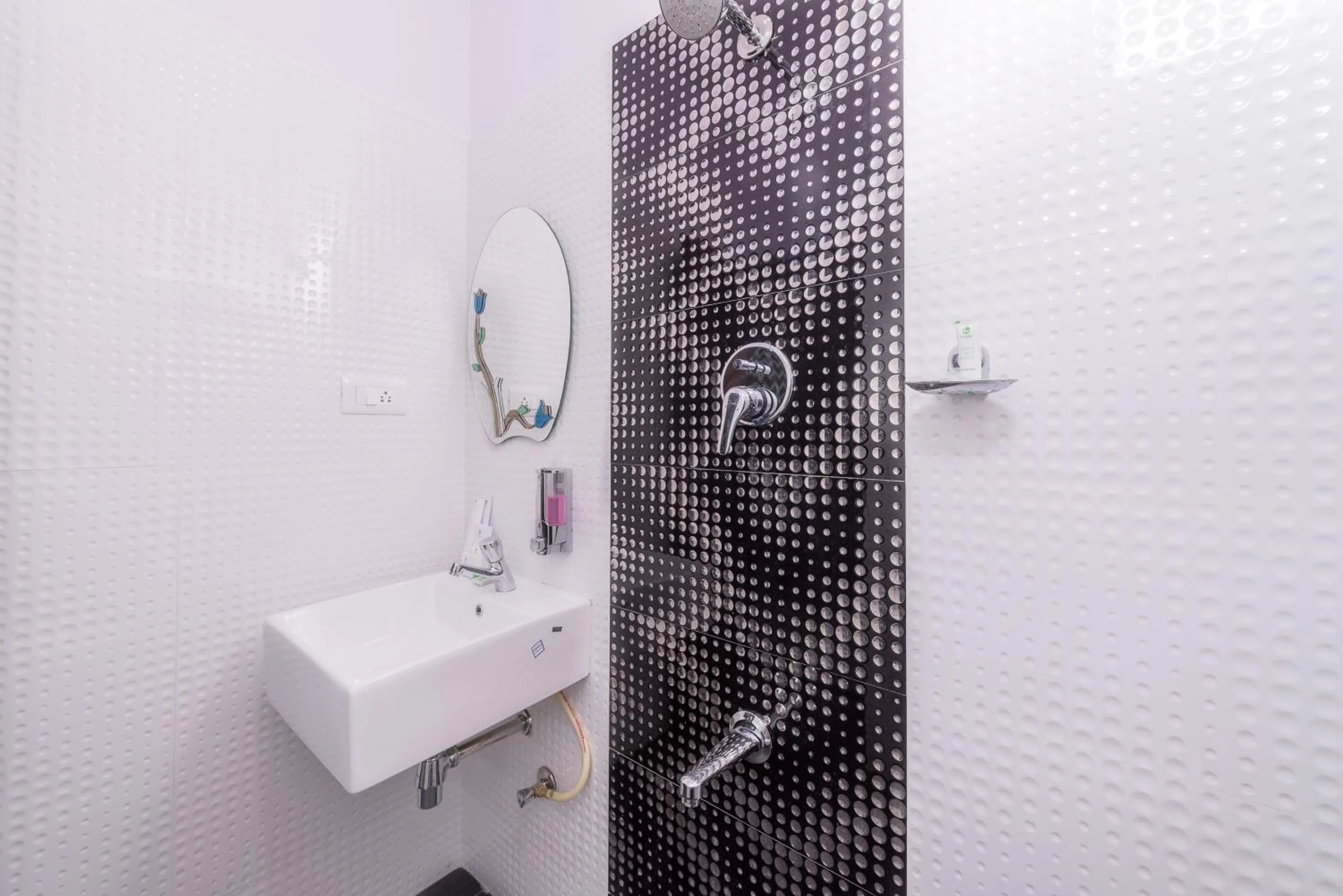 Toilet in Treebo Greenwood Premier Suites, Old Airport Road