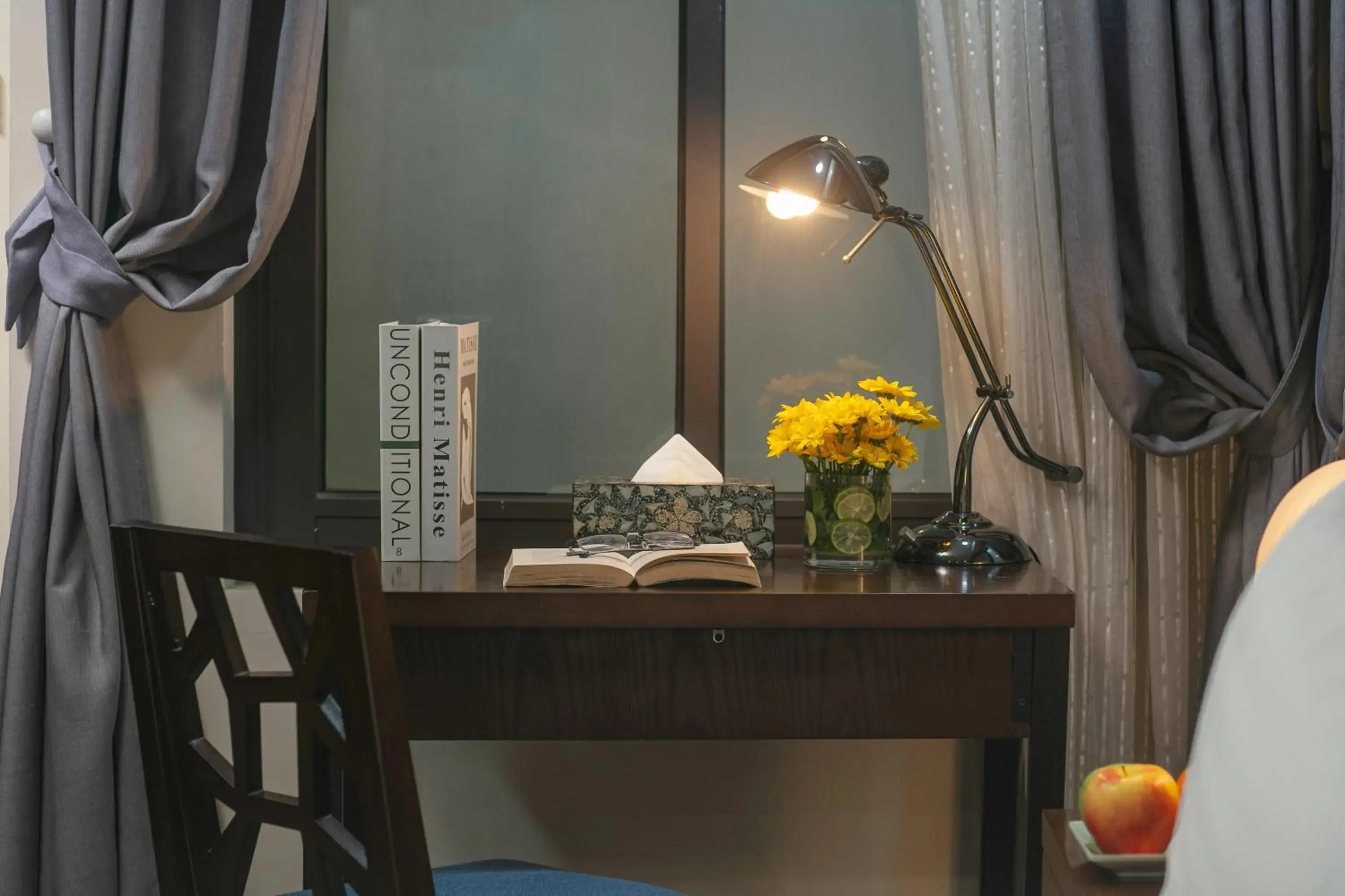 Brilliant Me Tri Hotel & Spa Brilliant Me Tri Hotel & Spa