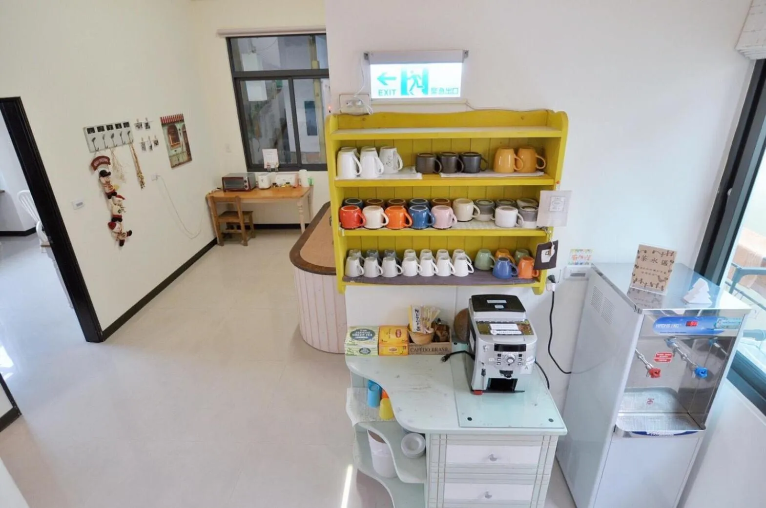 Coffee/tea facilities in Village Villa B&B