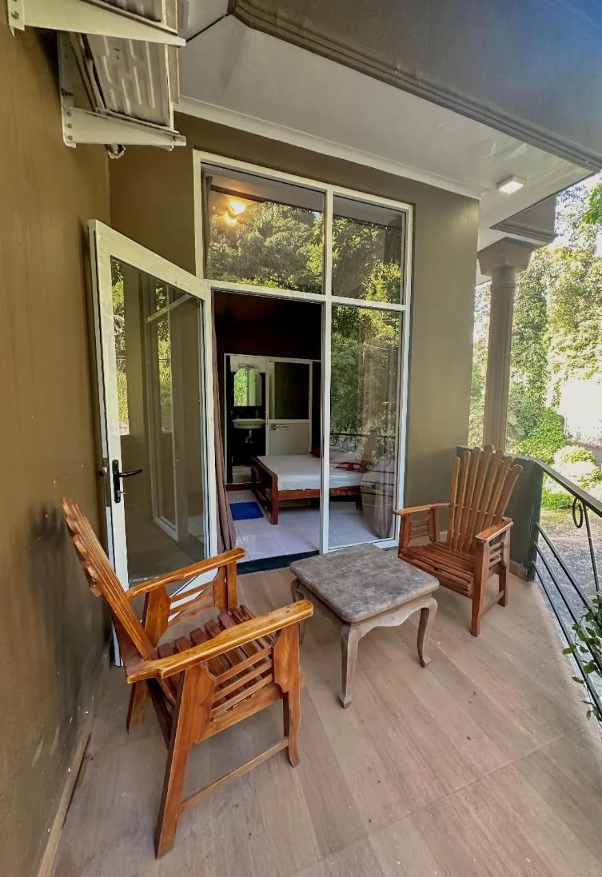 Kandy Forest Villa Hotel