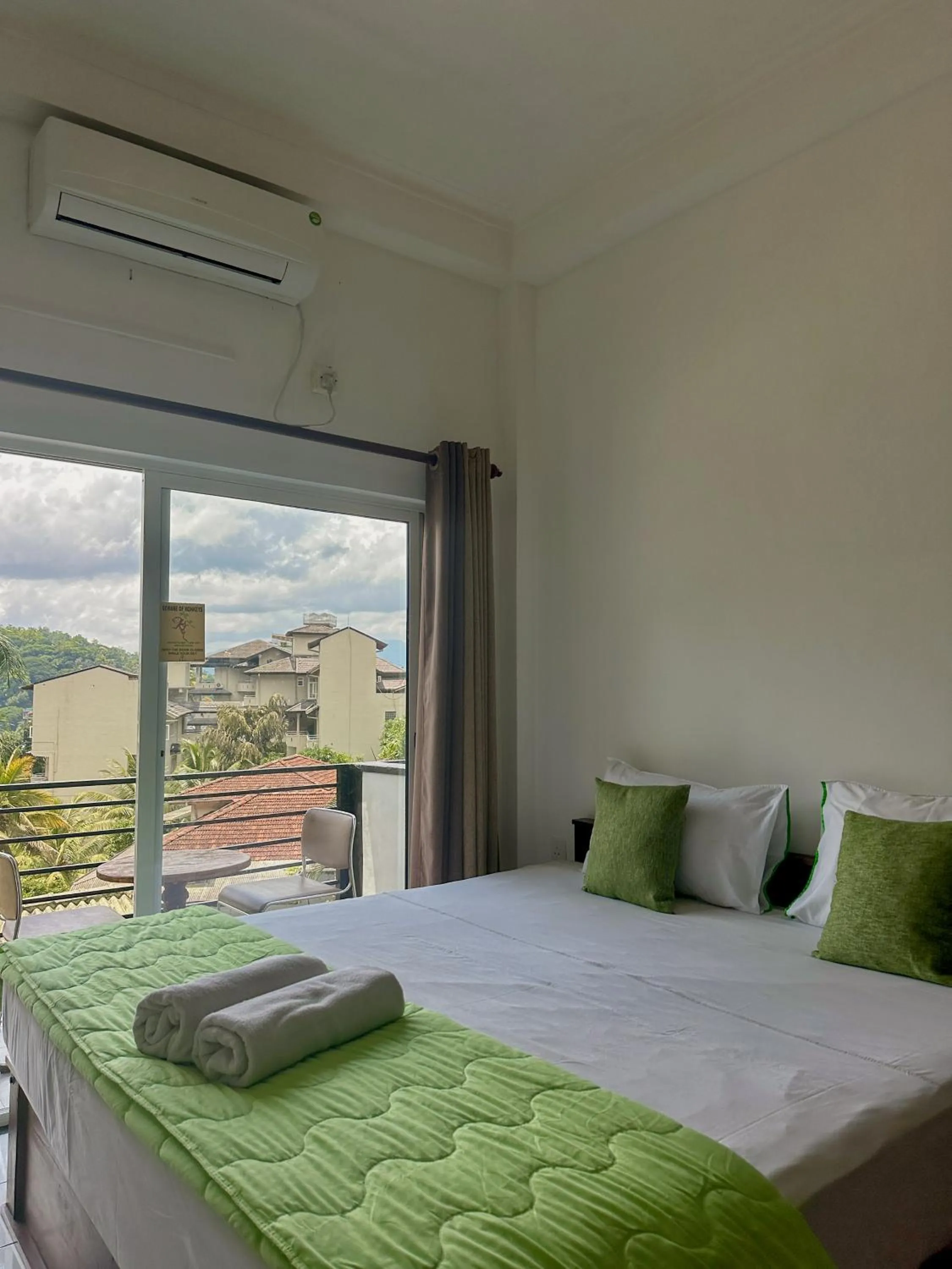 Kandy Forest Villa Hotel