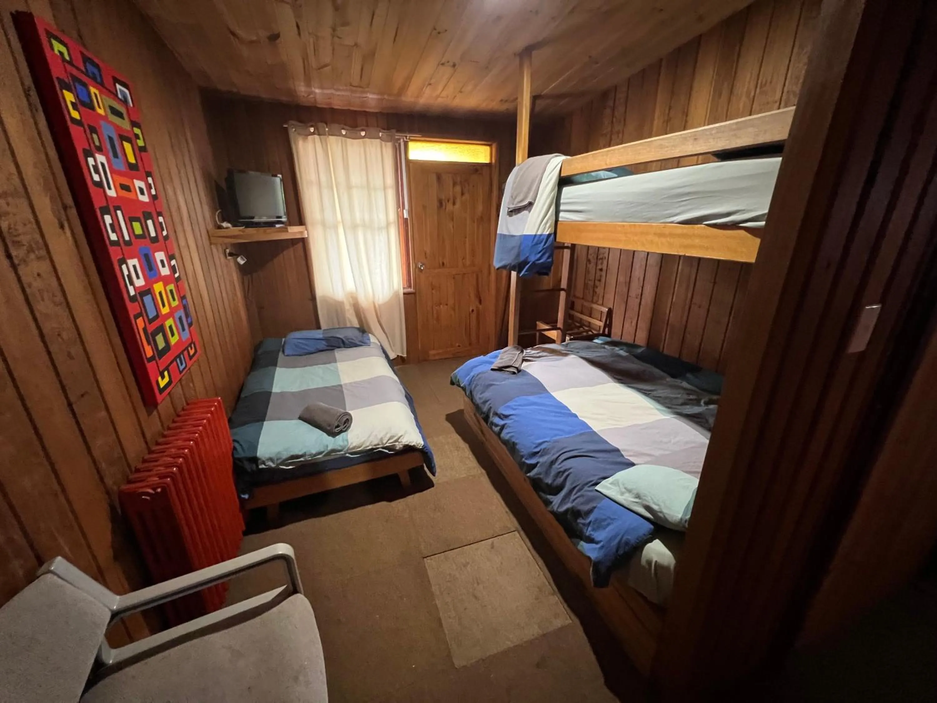 Bed in Bunkhouse Motel Cooma