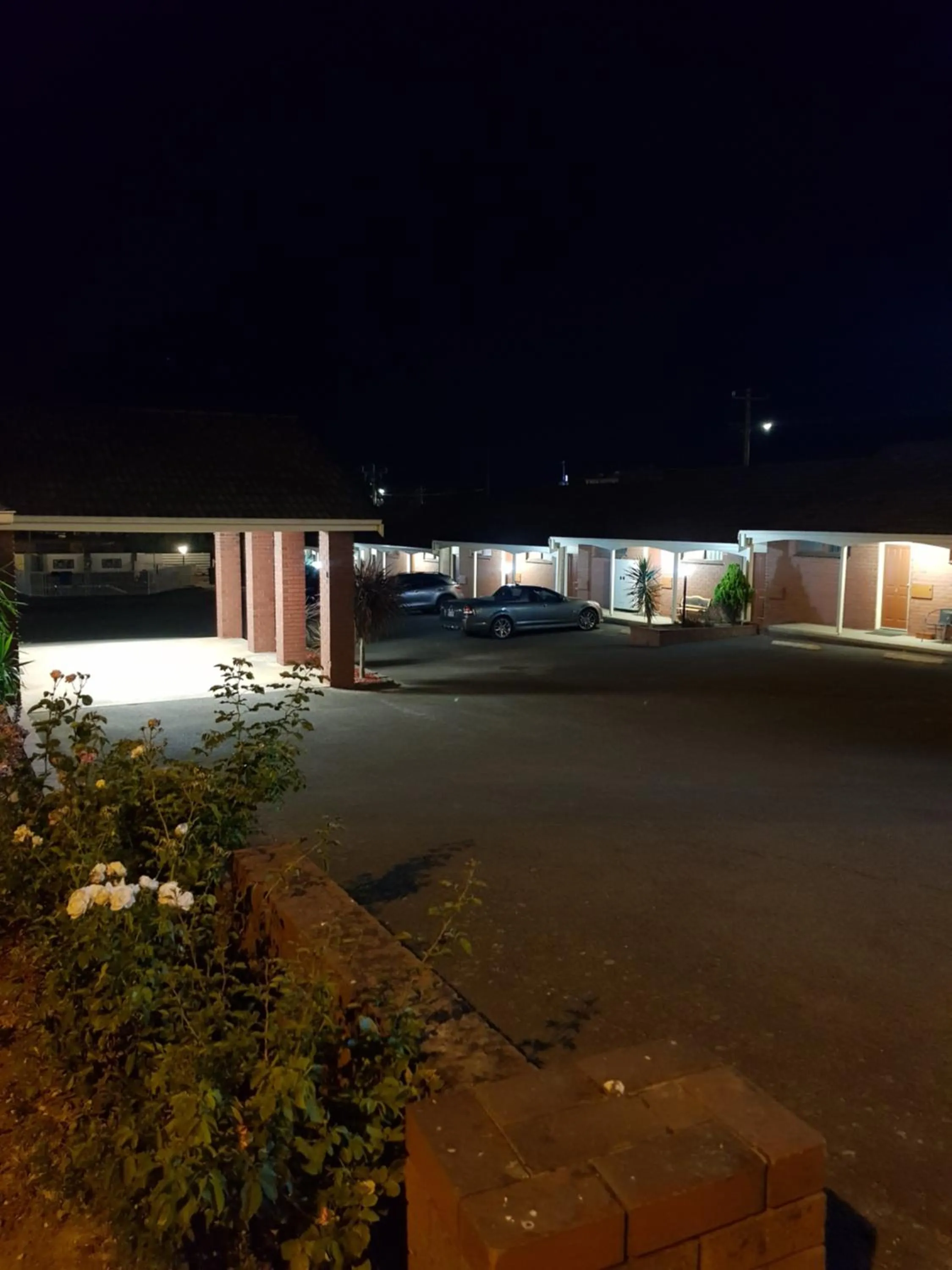 Night in Ararat Colonial Lodge Motel