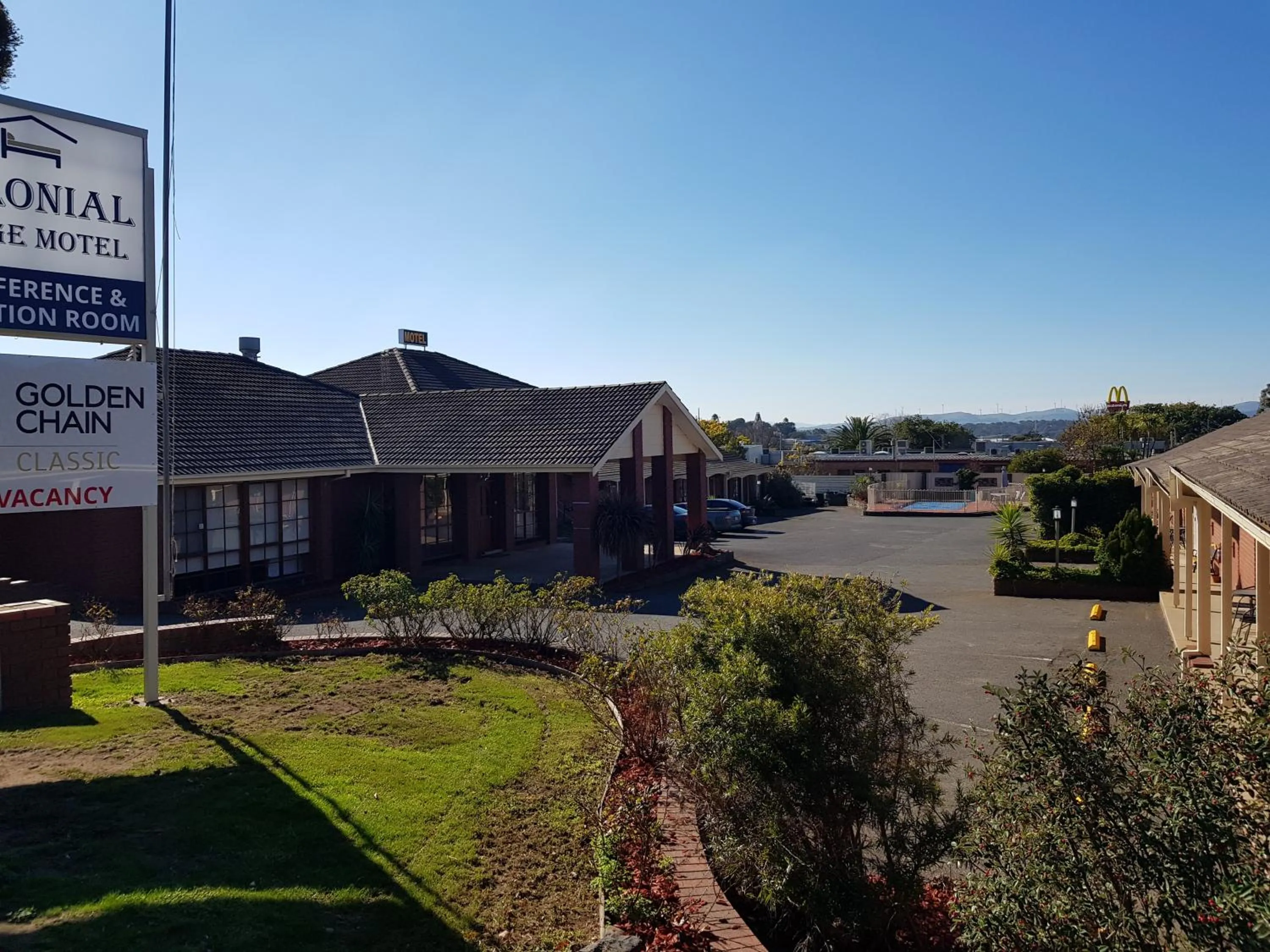 Property building in Ararat Colonial Lodge Motel