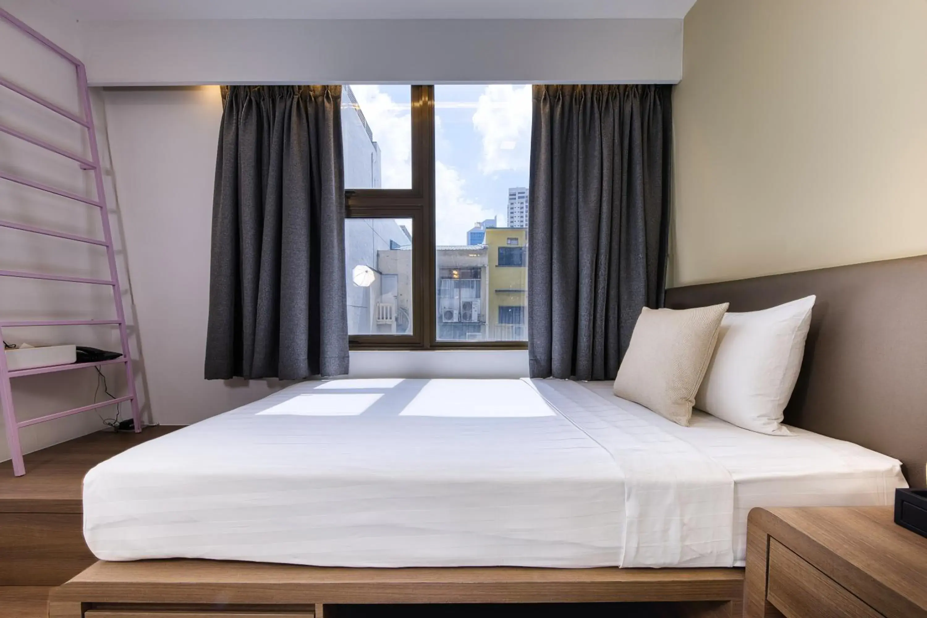 Bed in Habyt Clarke Quay - Previously Champion City Bed in Habyt Clarke Quay - Previously Champion City