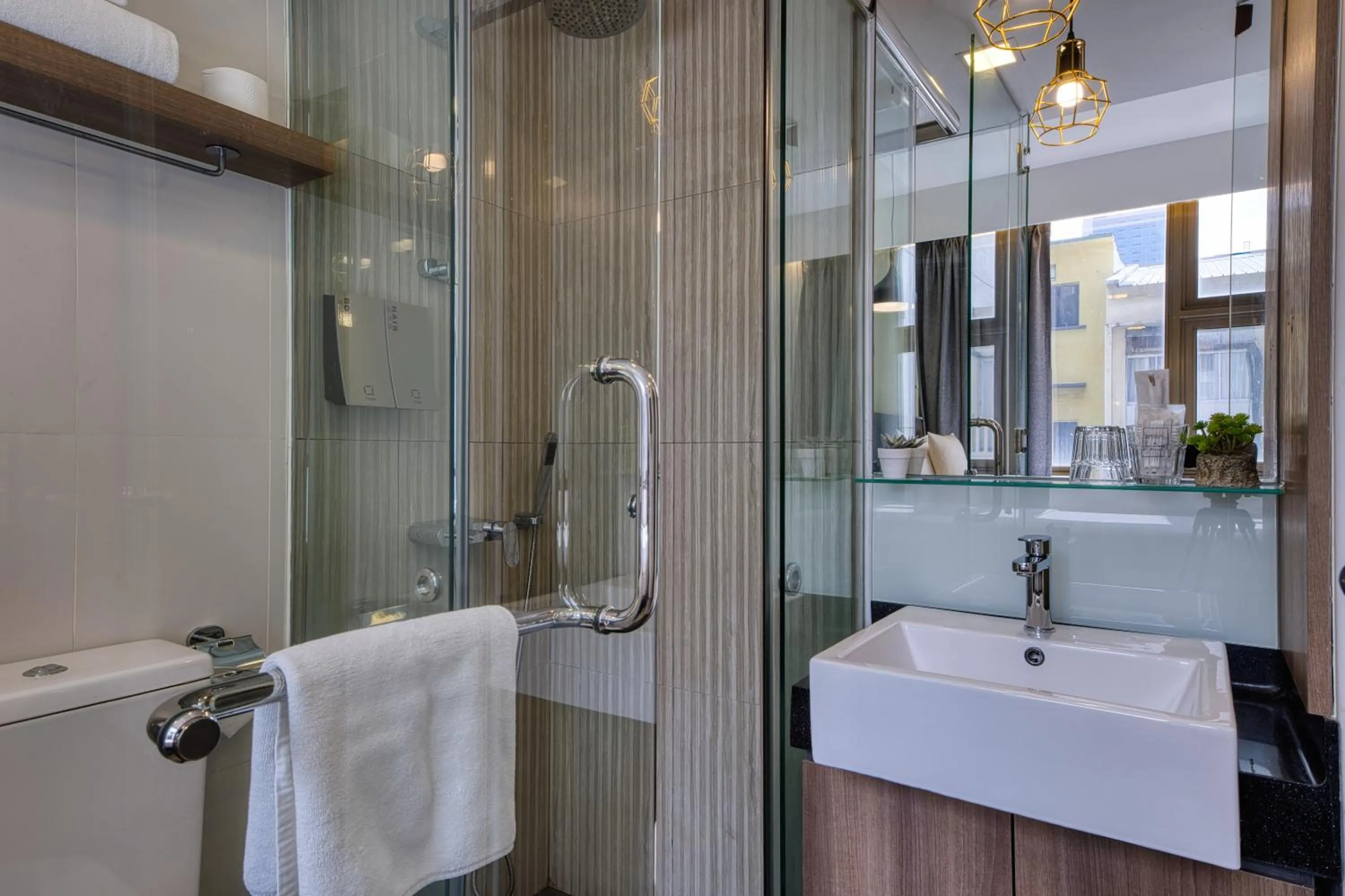 Bathroom in Habyt Clarke Quay - Previously Champion City