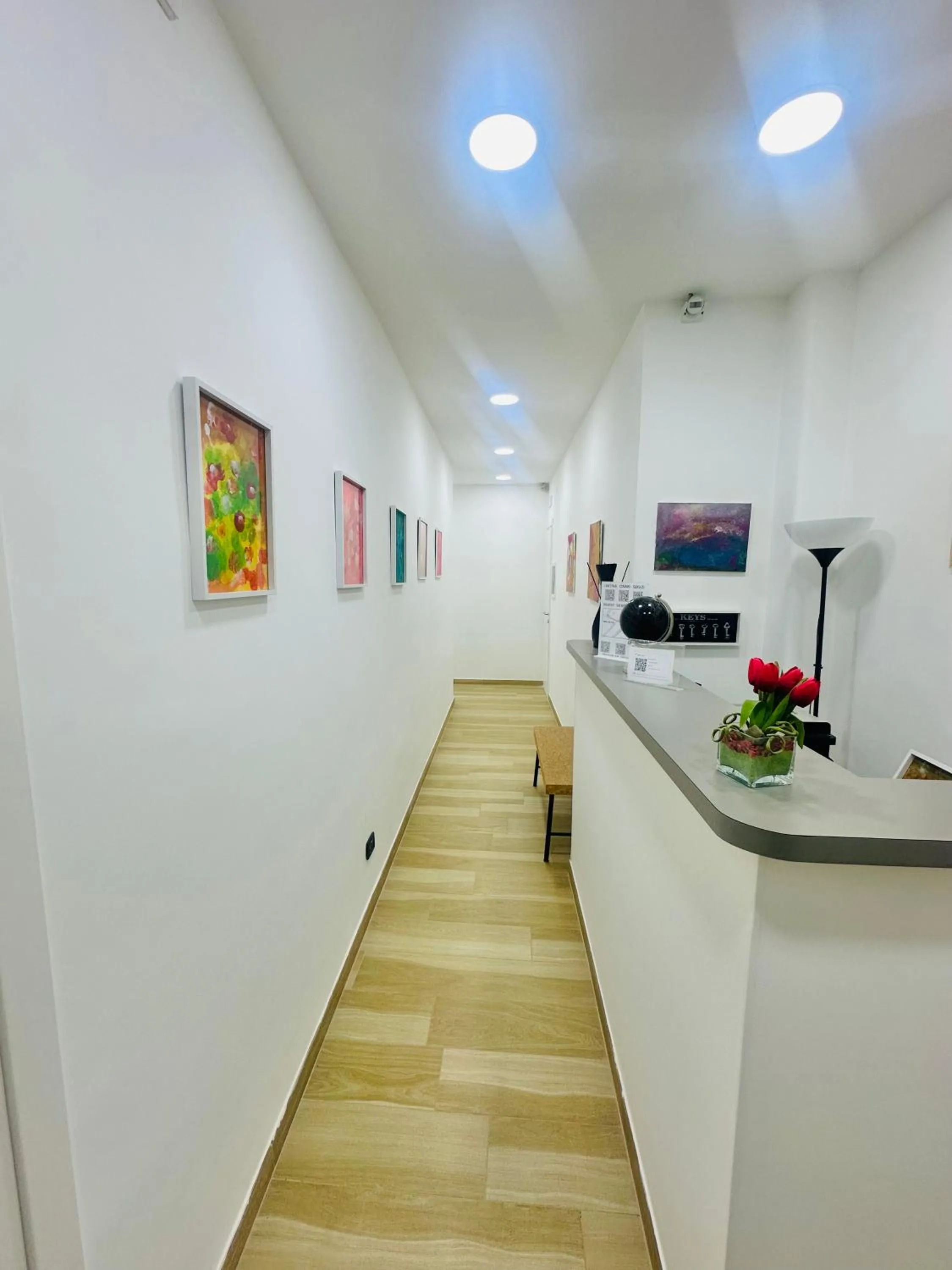 Decorative detail in Iris Inn