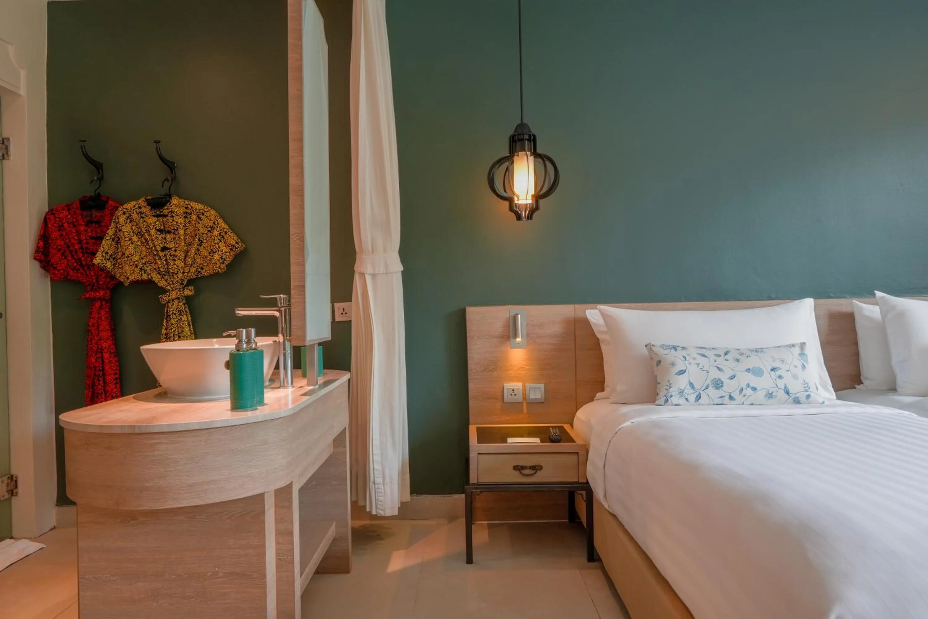 Bed in Fusion Suites Phuket Patong