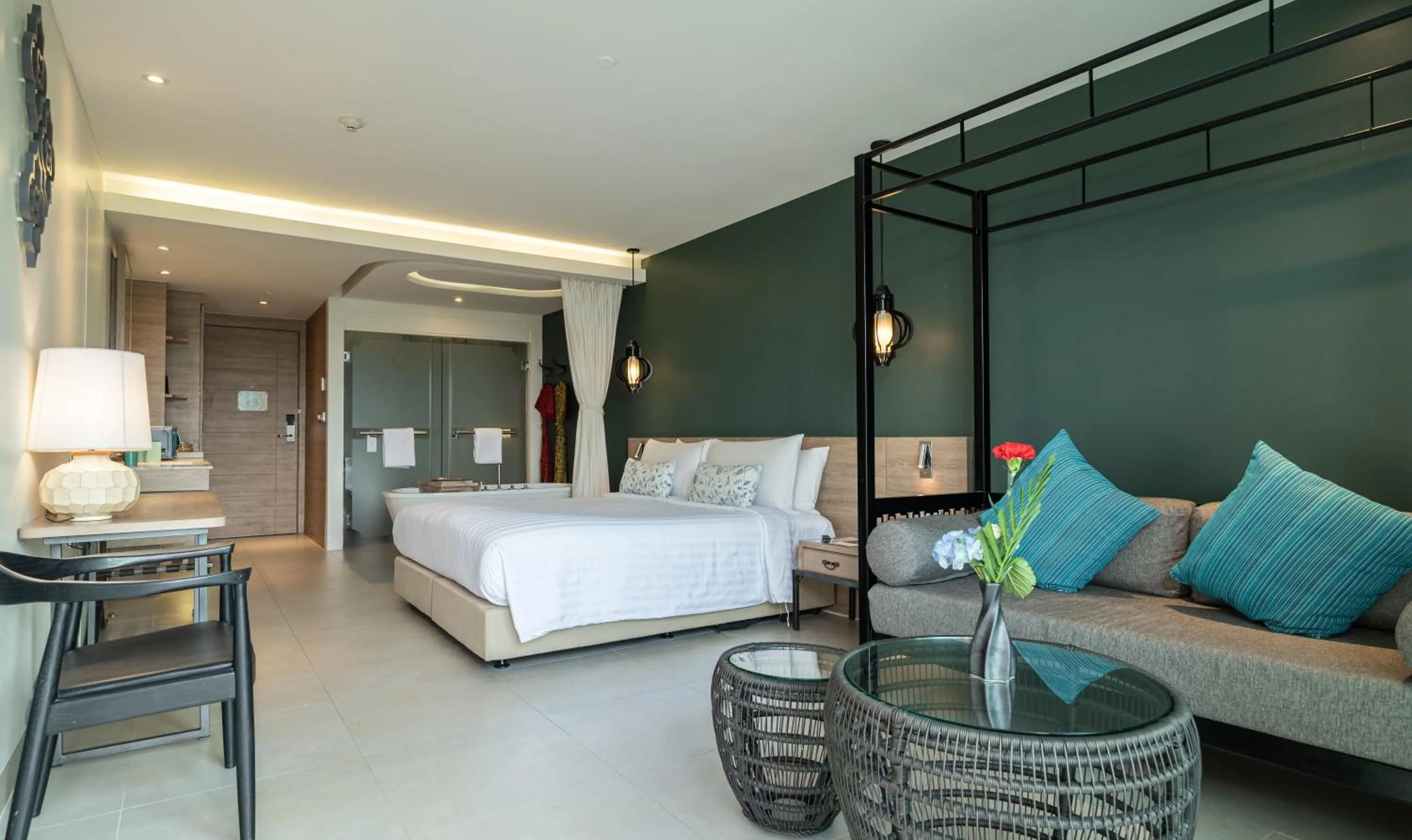 Bedroom, Bed in Fusion Suites Phuket Patong