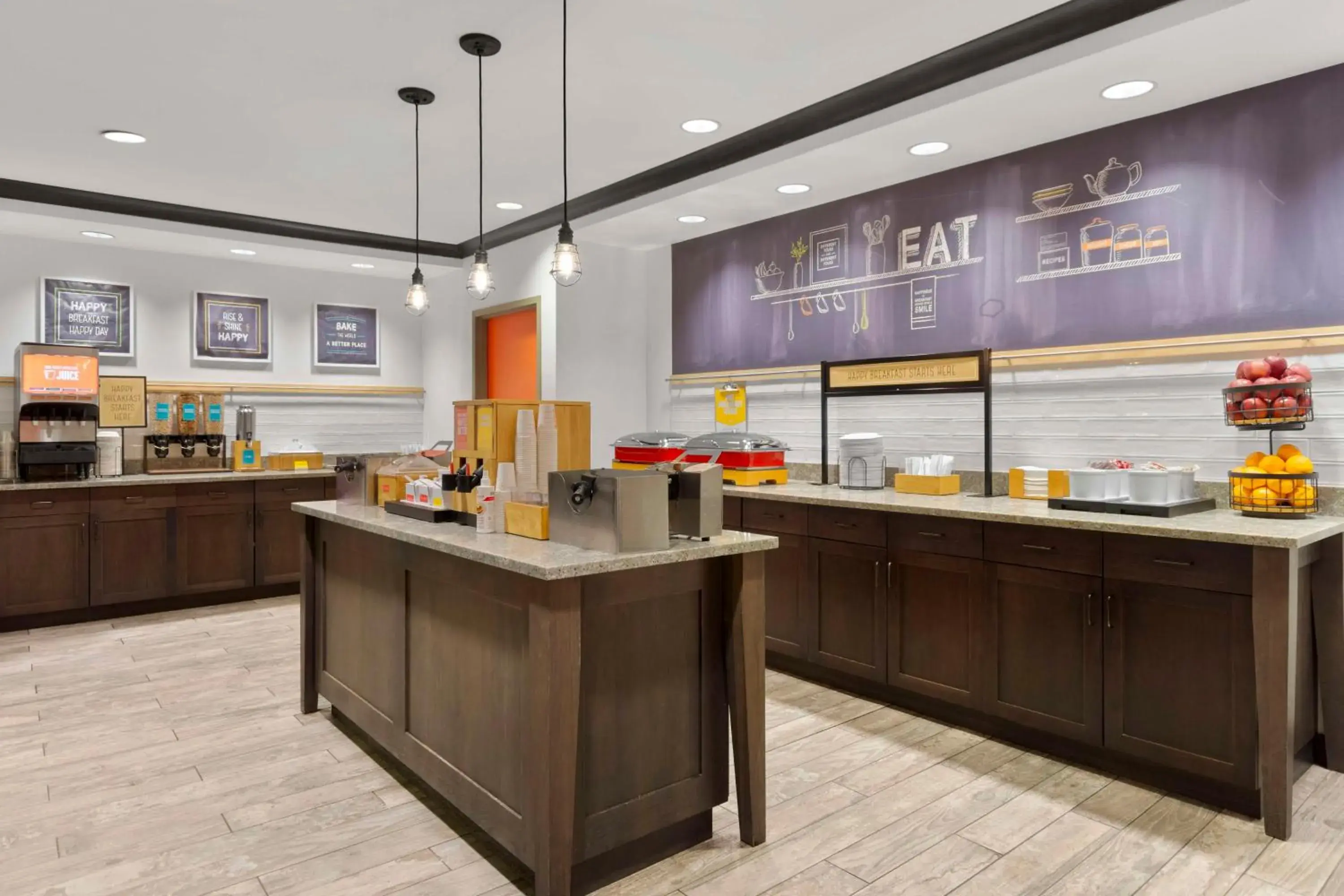 Breakfast in Hampton Inn & Suites Columbus Scioto Downs Breakfast in Hampton Inn & Suites Columbus Scioto Downs