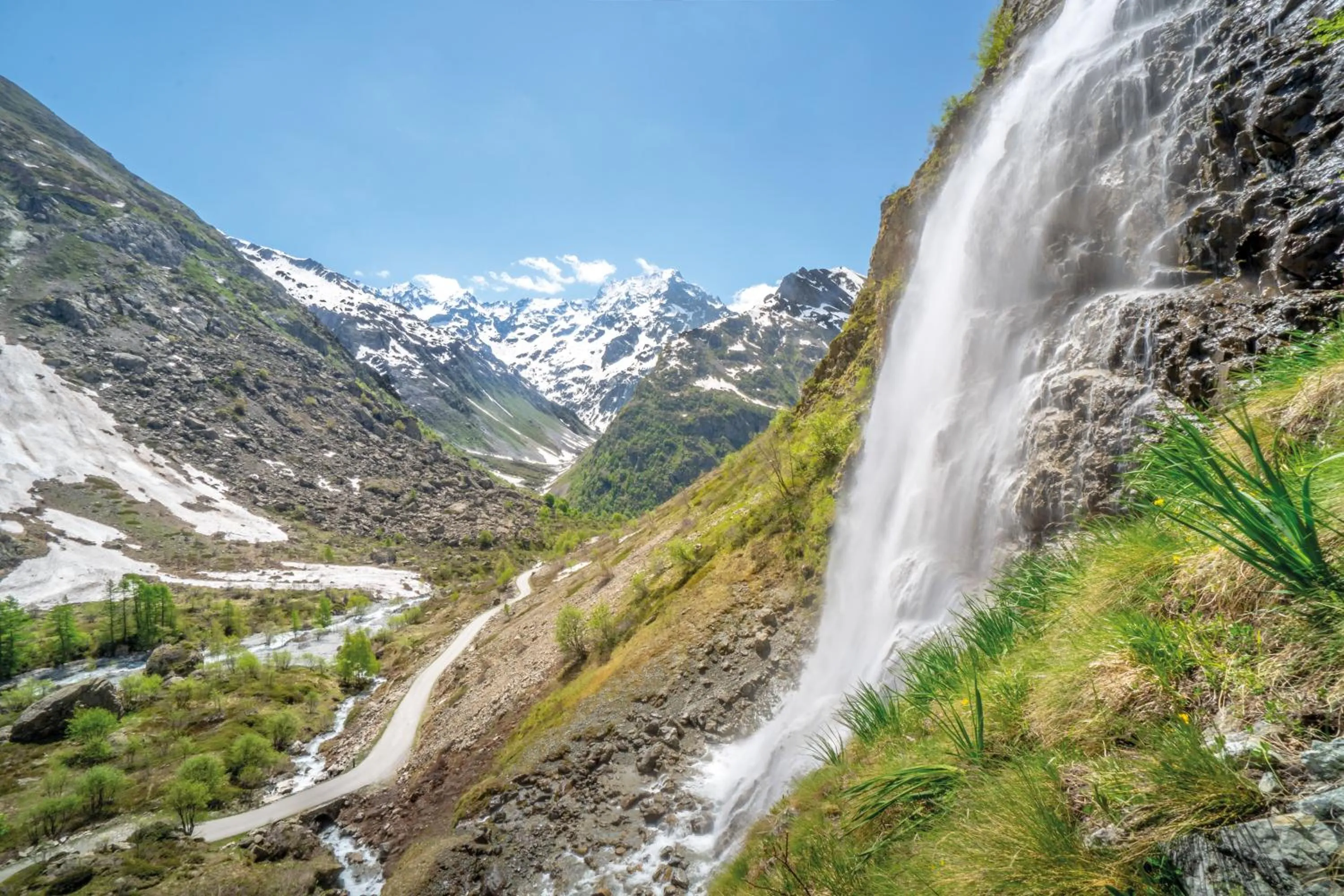 Natural landscape in Les Clarines Perceneige - Chambre d'Hôtes Vue Sur Montagne & SPA