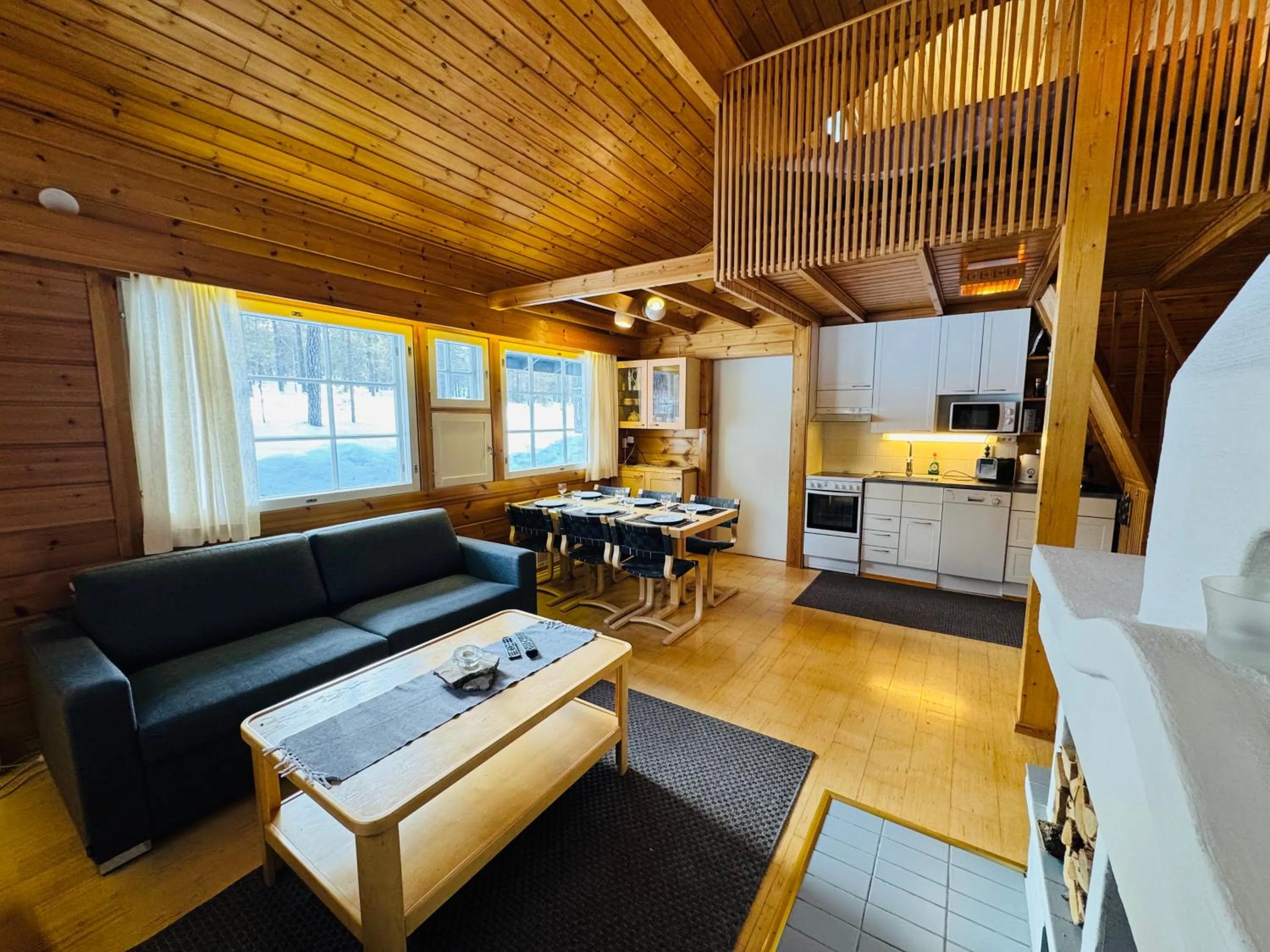 STAY Äkäslompolo Cottage
