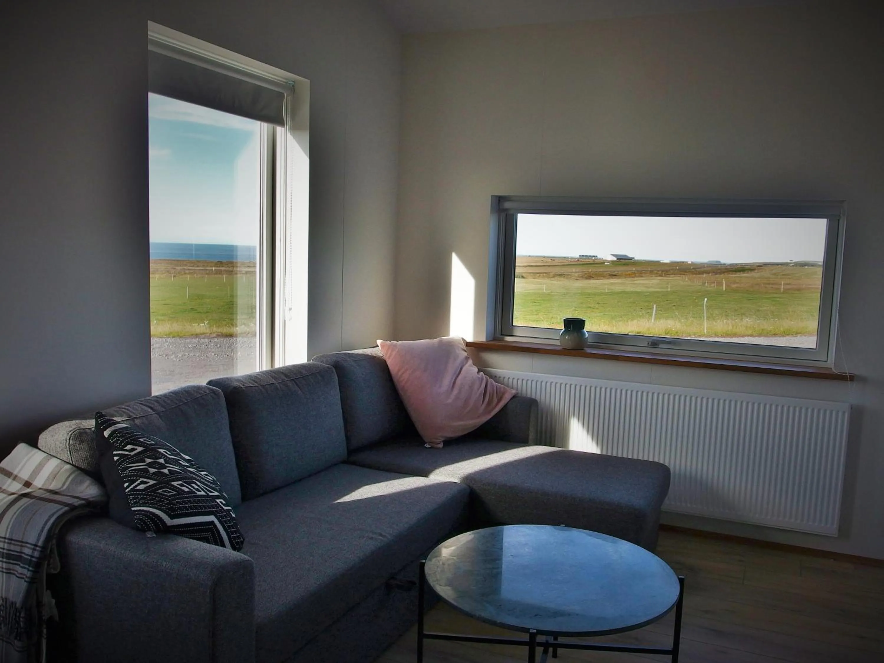 Living room in Saltvík Farm Guesthouse