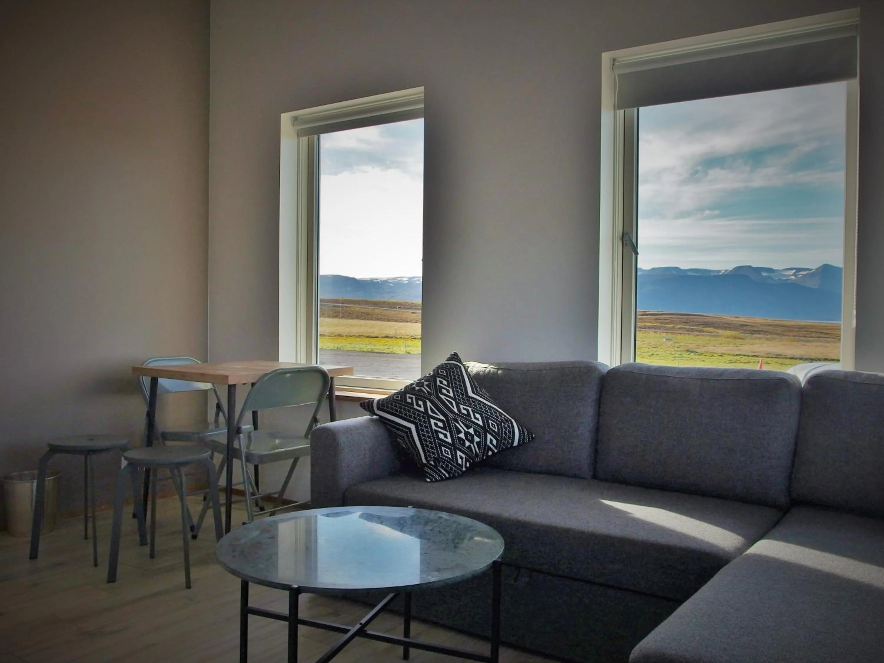 Living room in Saltvík Farm Guesthouse