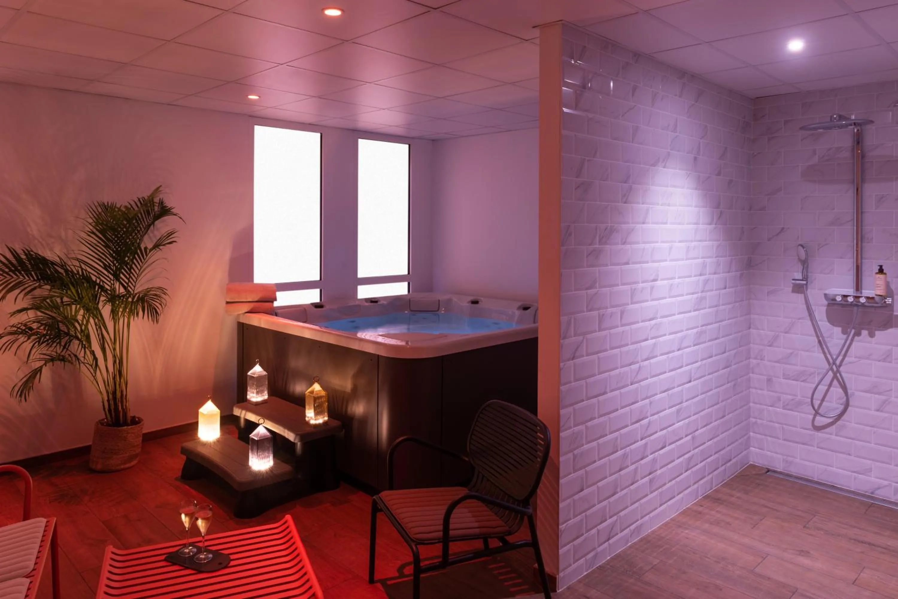 Sauna in Hôtel Omnubo Collection