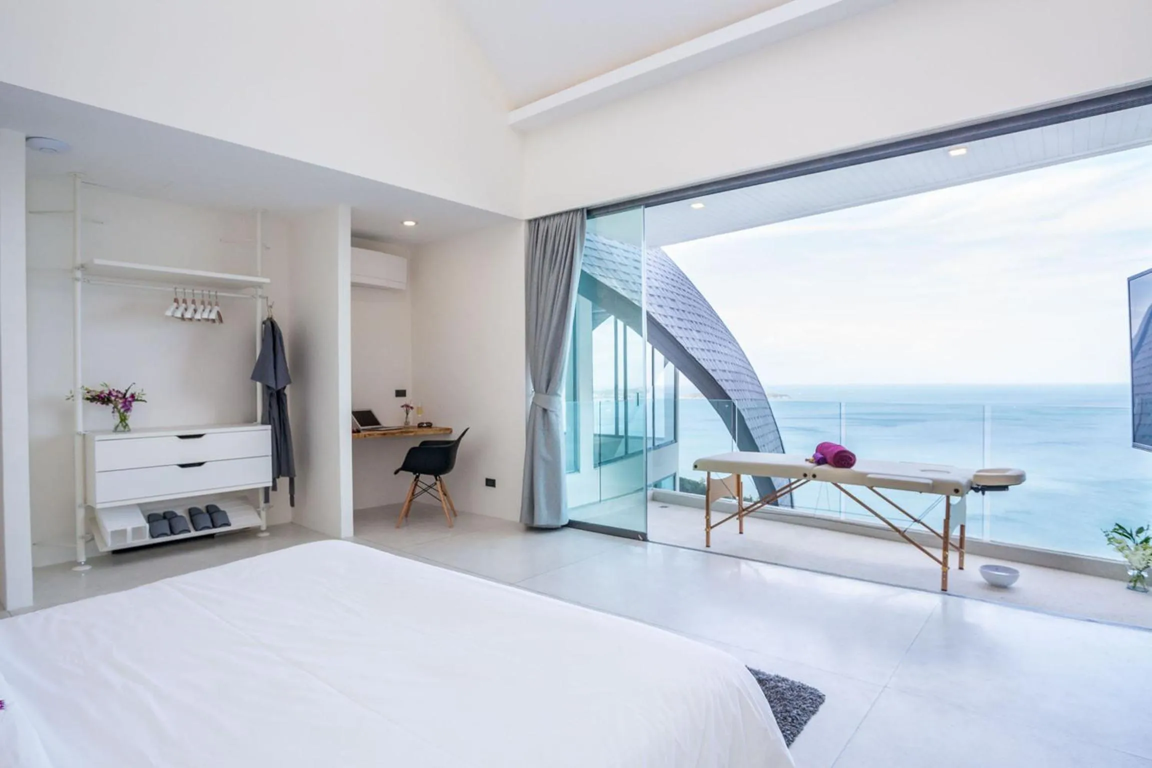 Massage, Bed in Sky Dream Villa Award Winning Sea View Villa