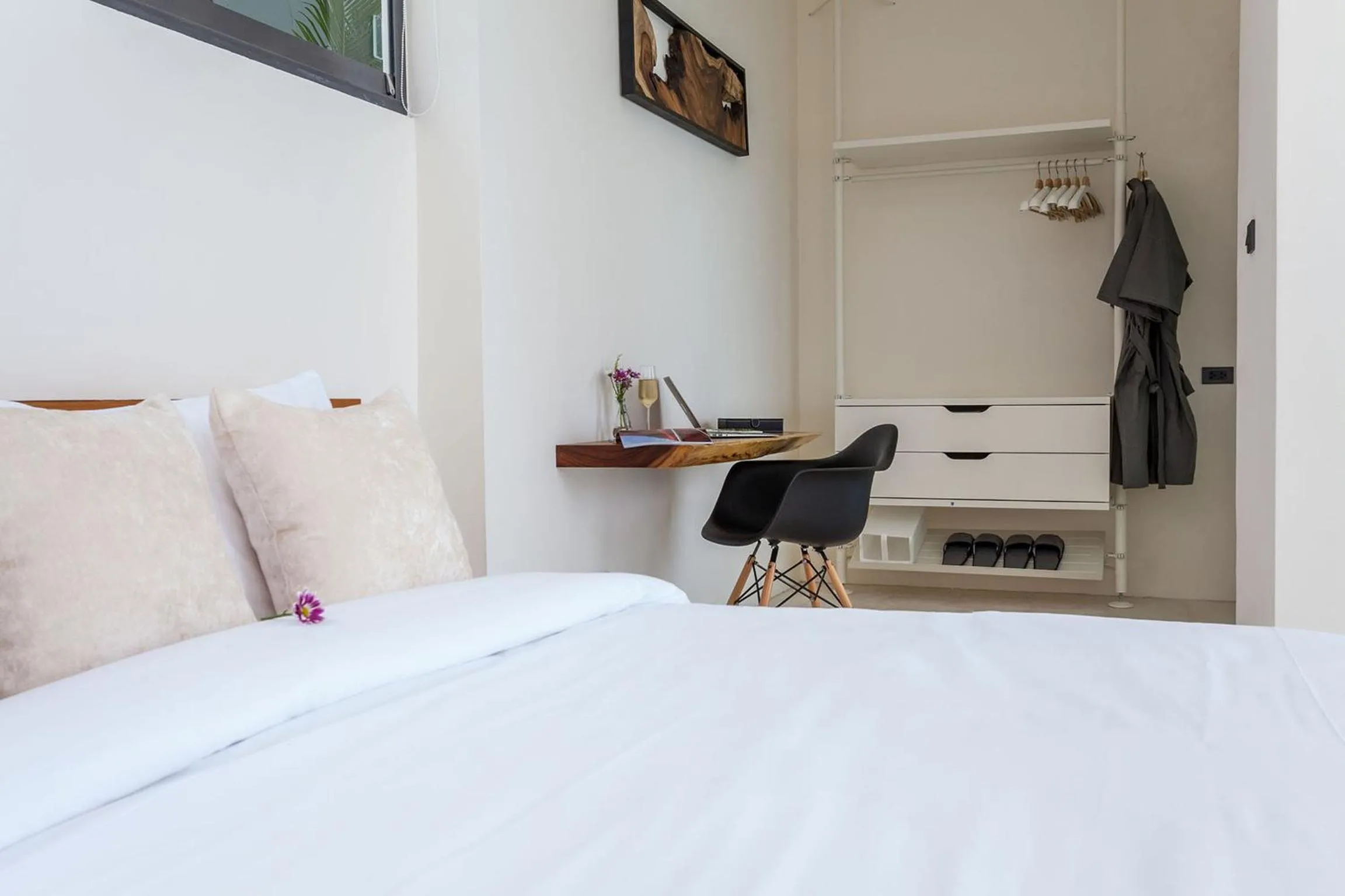 Bed in Sky Dream Villa Award Winning Sea View Villa