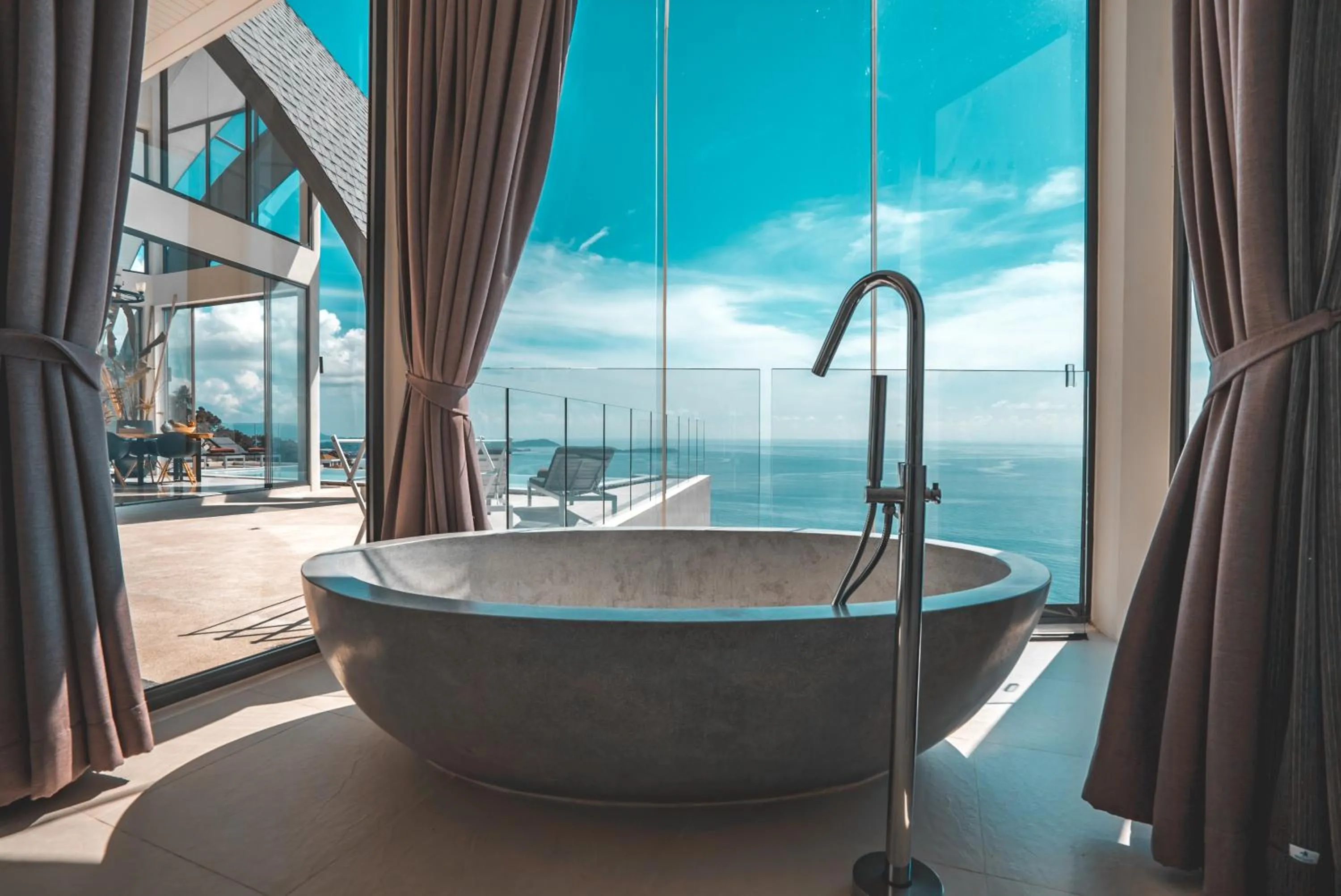 Bathroom in Sky Dream Villa Award Winning Sea View Villa