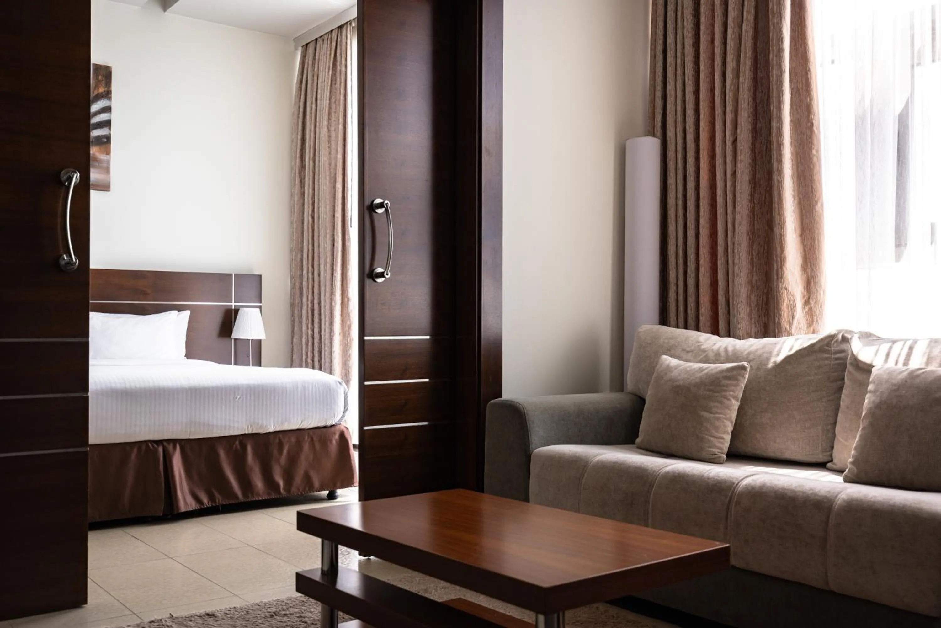 Photo of the whole room in Palmeiras Suite Hotel