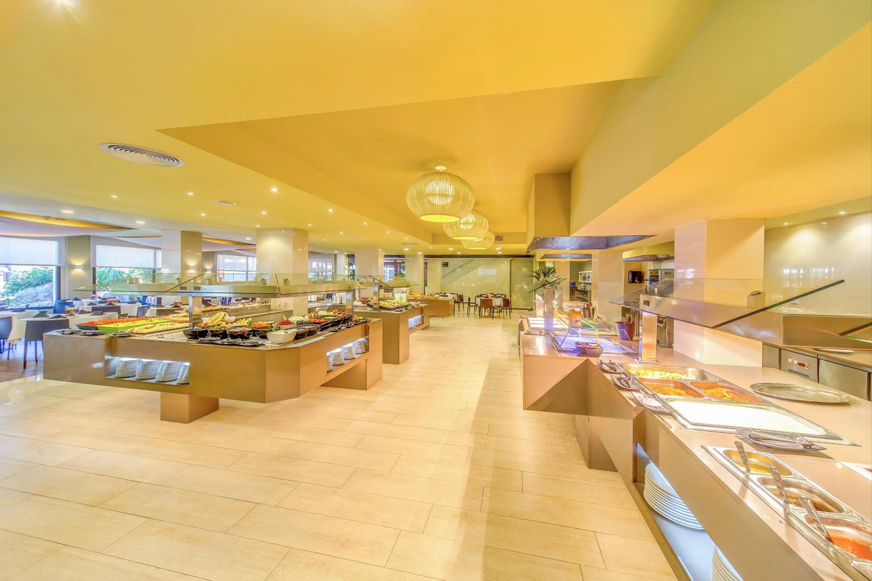 Restaurant/places to eat in Marins Playa