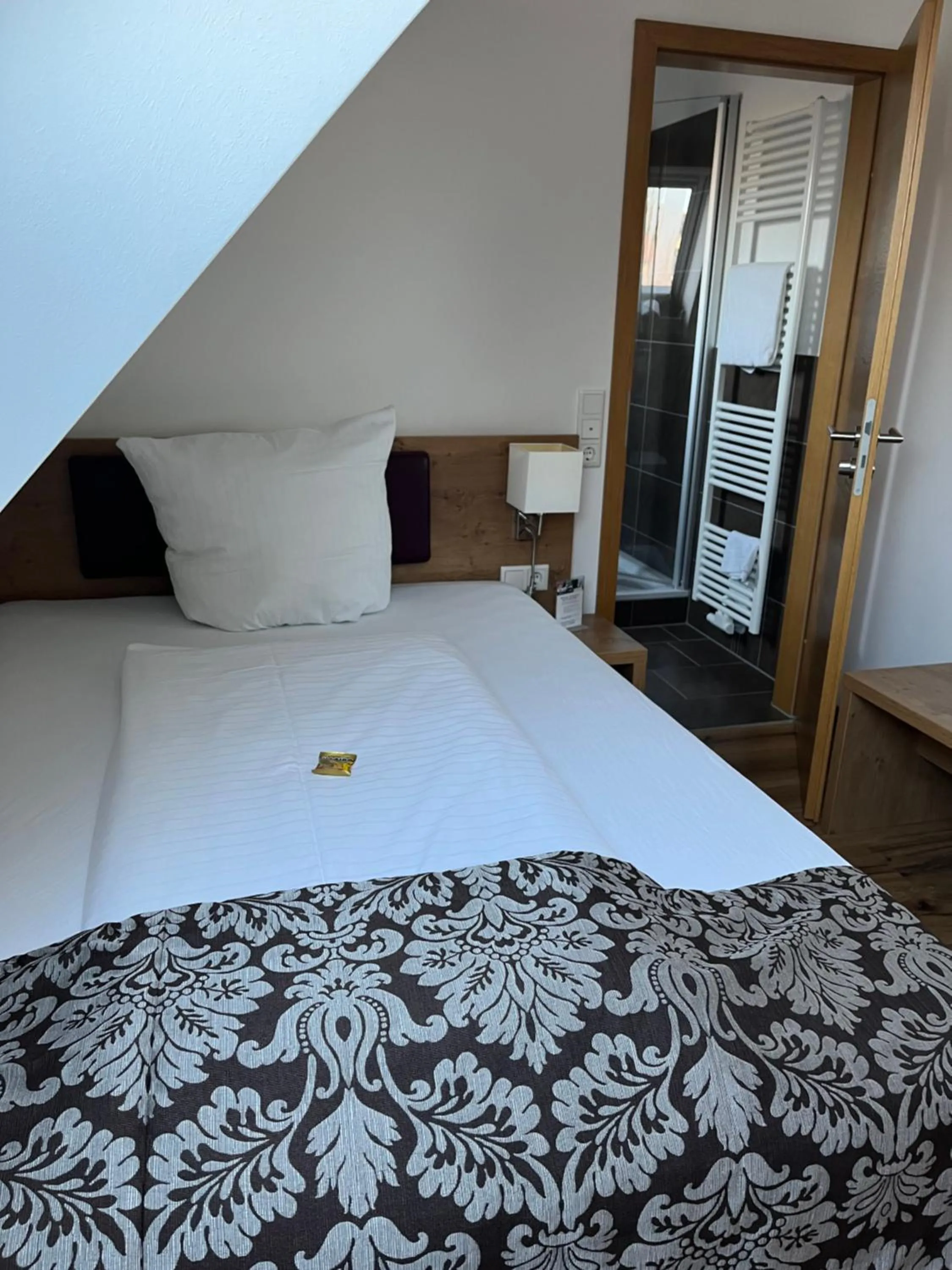 Bed in Hotel ten Hoopen Restaurant Deele