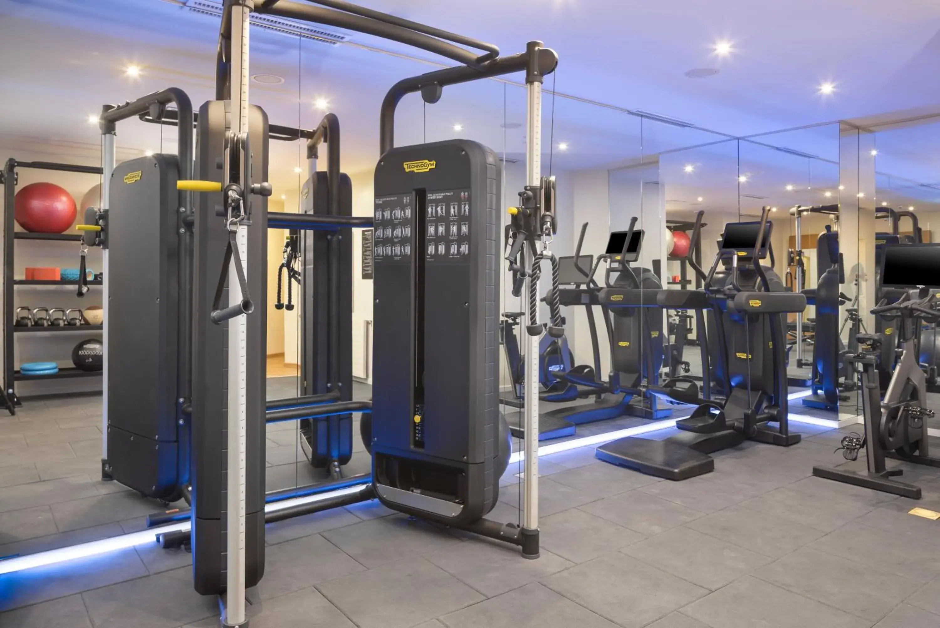 Fitness centre/facilities in DoubleTree by Hilton Luxembourg Fitness centre/facilities in DoubleTree by Hilton Luxembourg