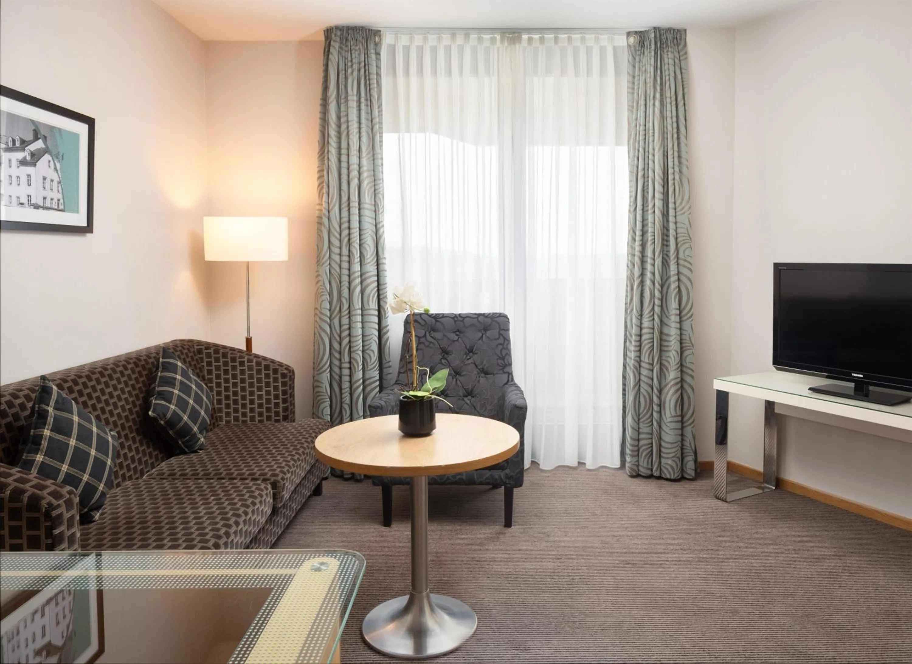 Living room in DoubleTree by Hilton Luxembourg
