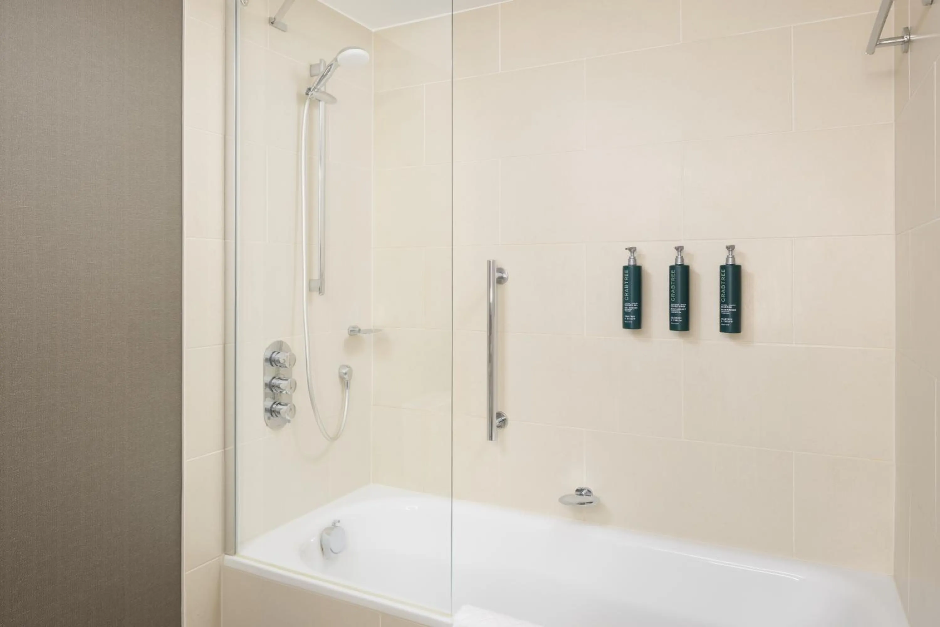 Bathroom in DoubleTree by Hilton Luxembourg