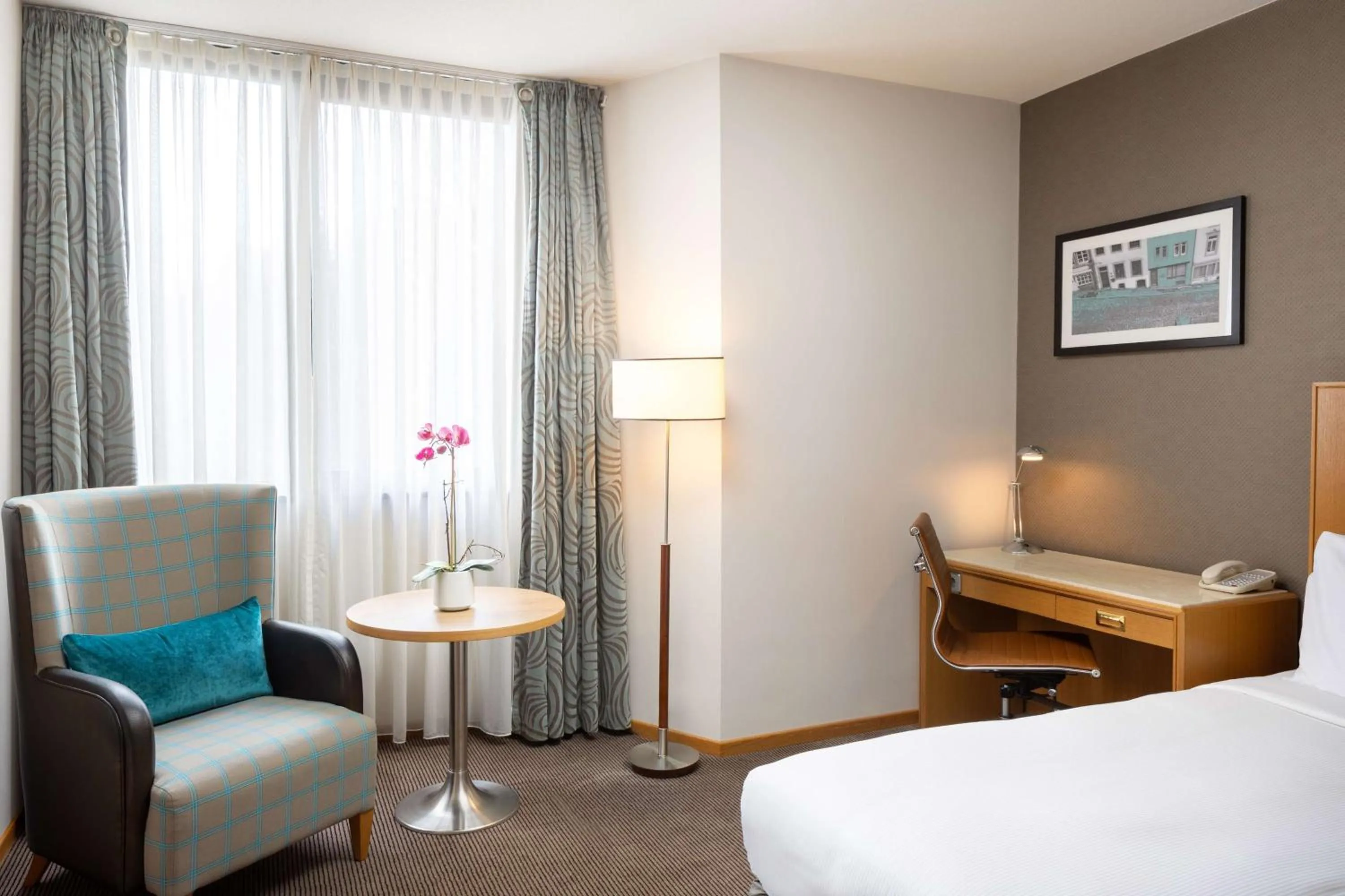 Bedroom, Bed in DoubleTree by Hilton Luxembourg