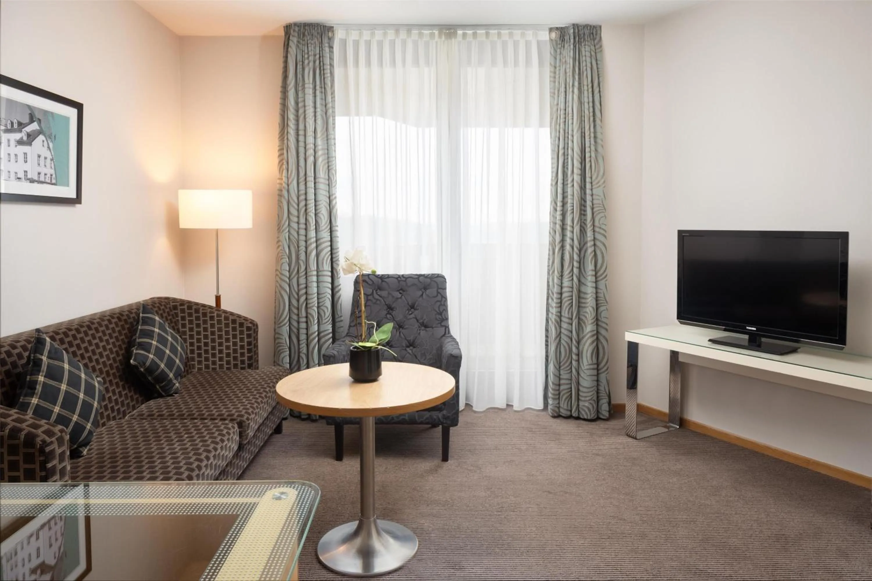 Living room in DoubleTree by Hilton Luxembourg