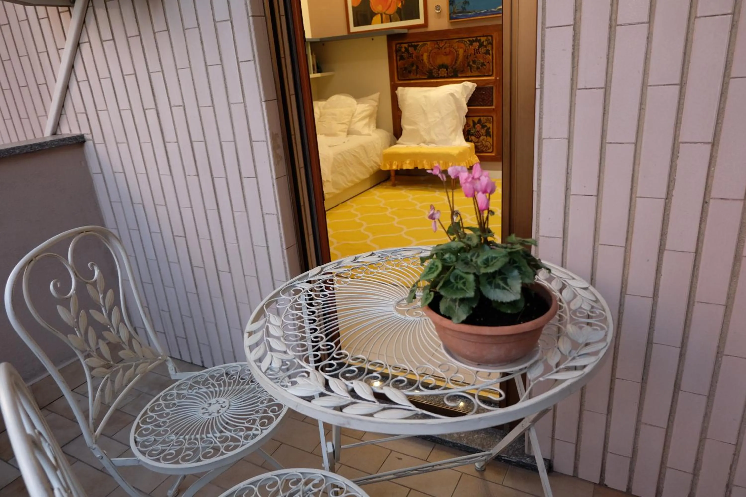 Balcony/Terrace in Milano B&B