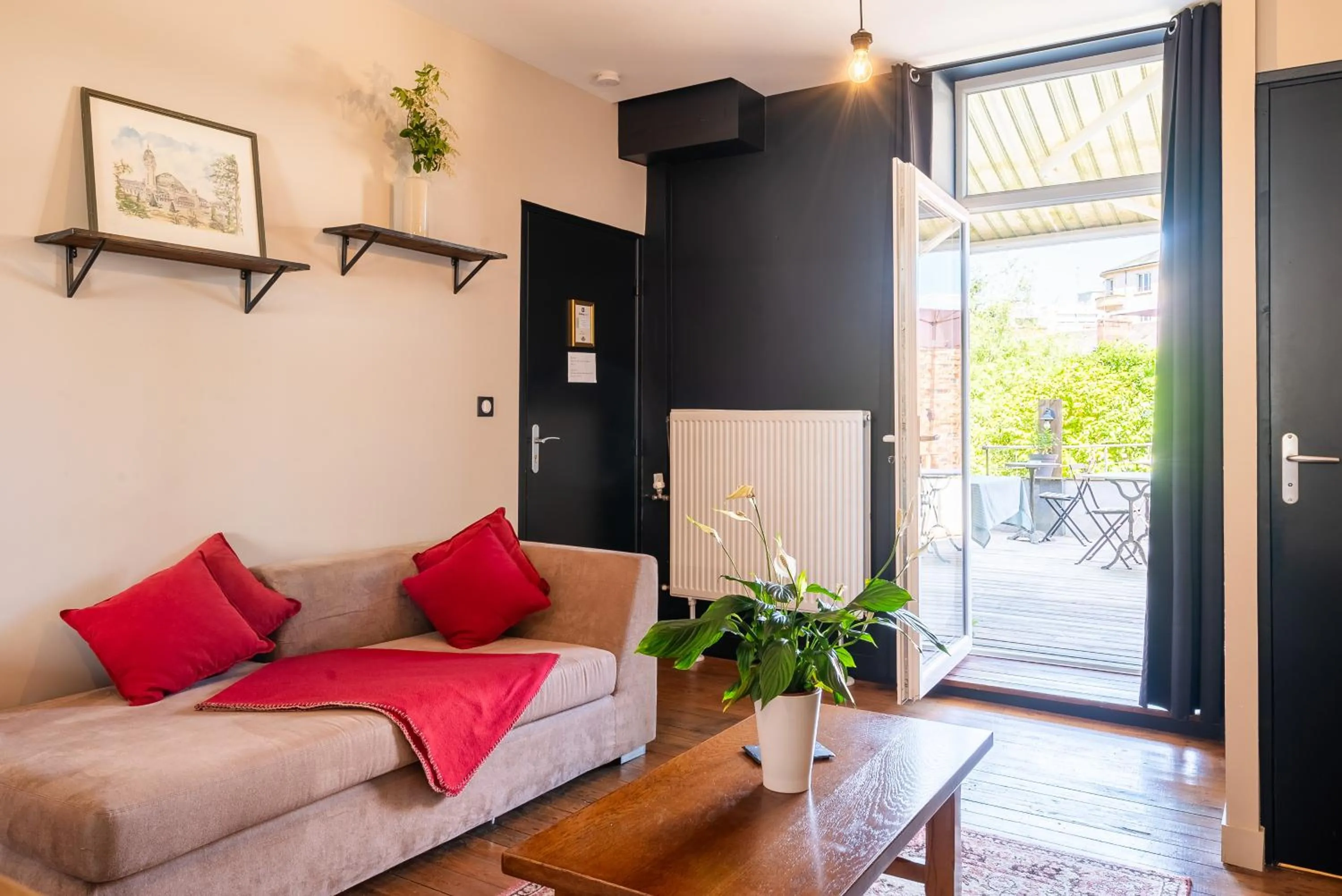 Patio in Dupain & Dubeurre Appart'hôtel - Parking en supp