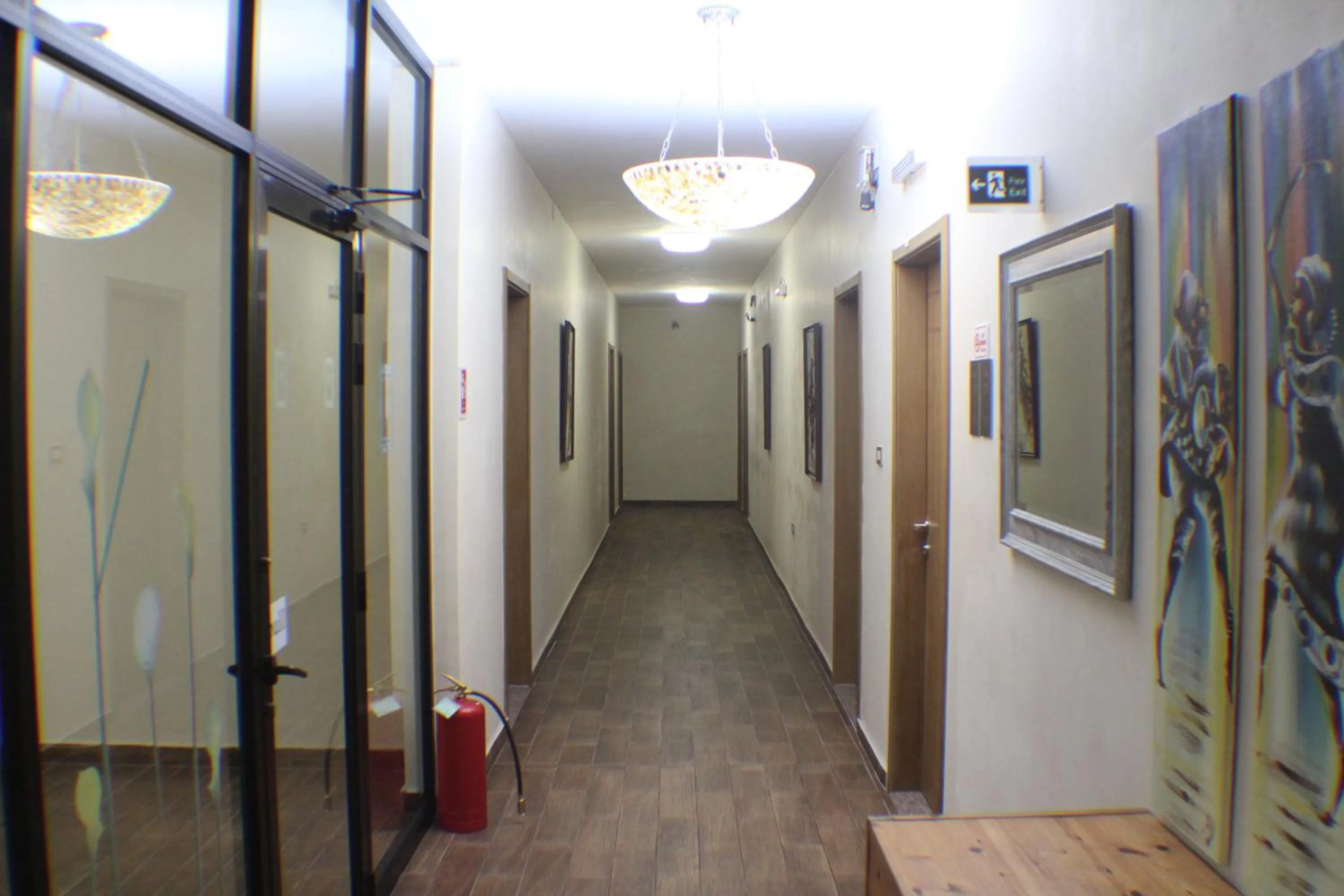 Murex Plaza Hotel & Suites