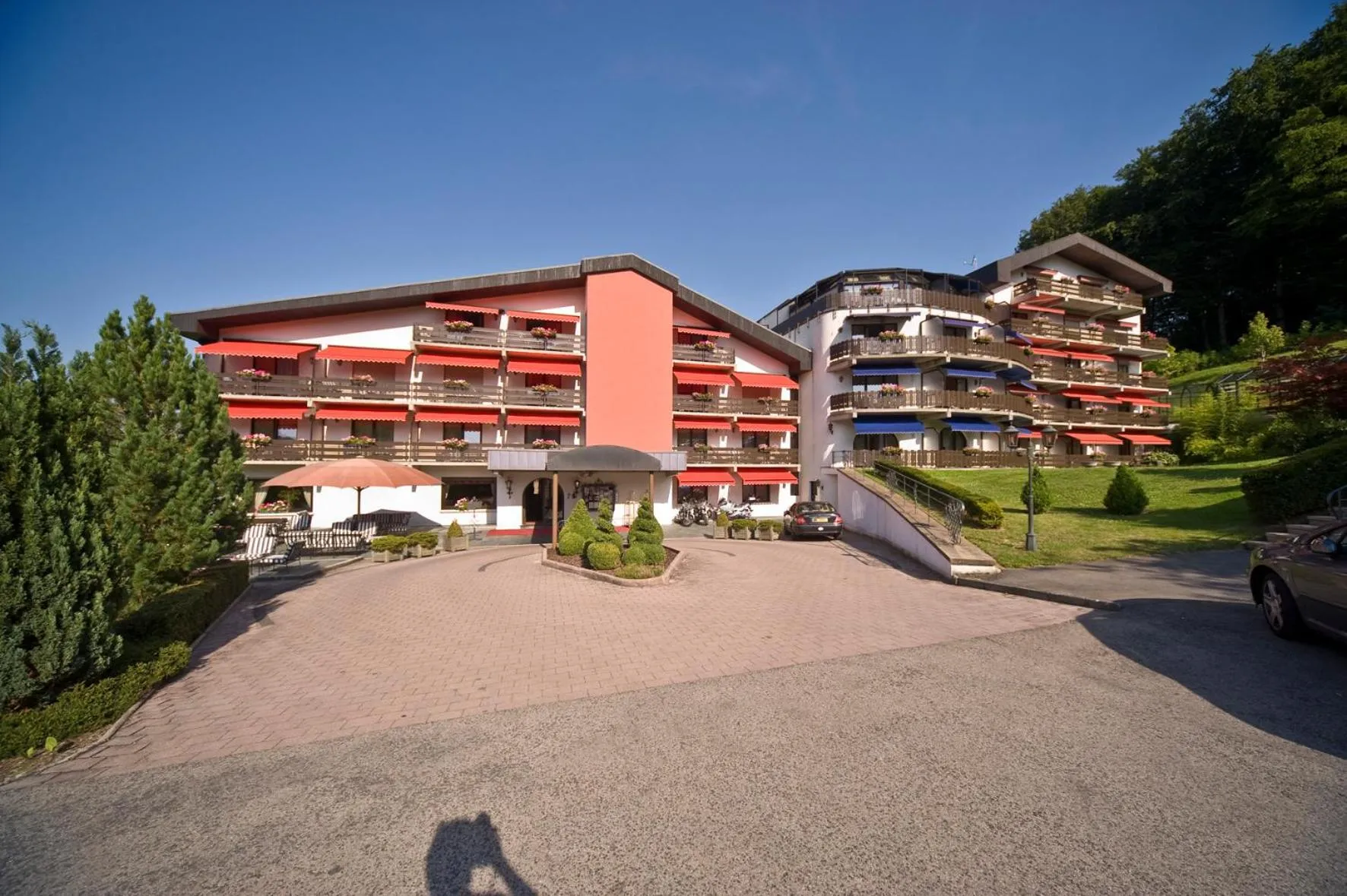 Garden view in Eden au Lac