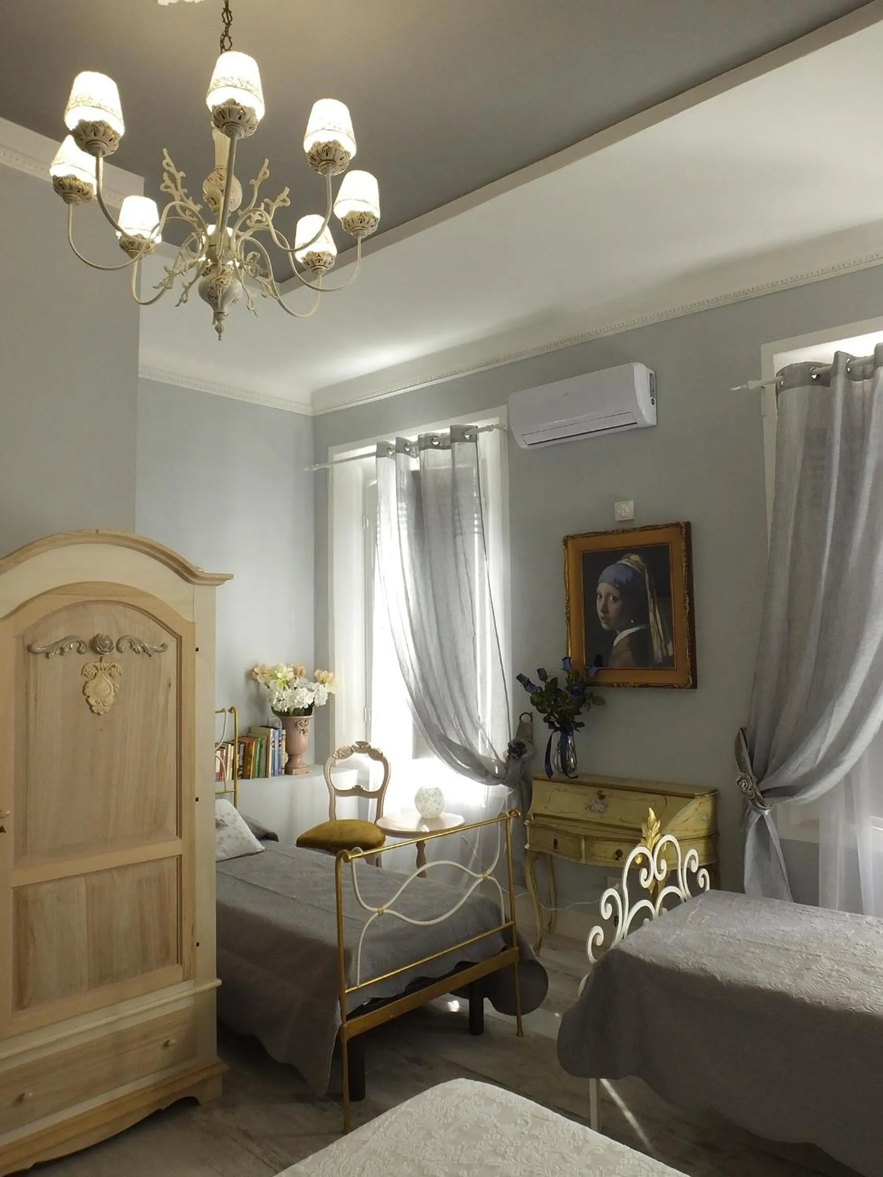 Photo of the whole room, Bed in Antica Loggetta