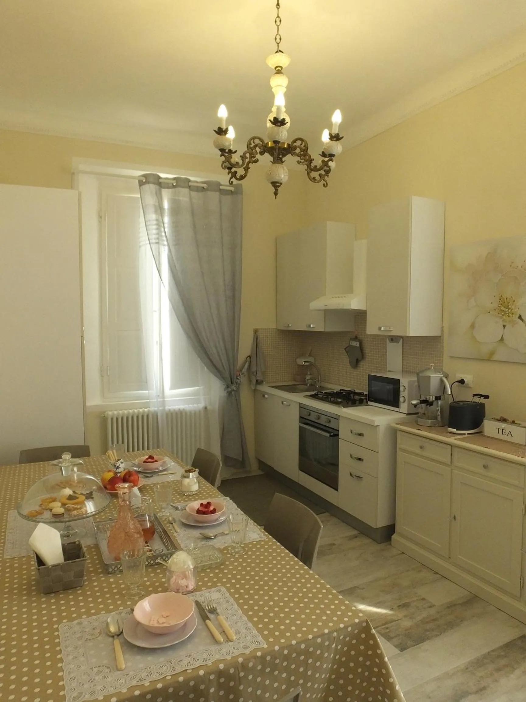 Day in Antica Loggetta