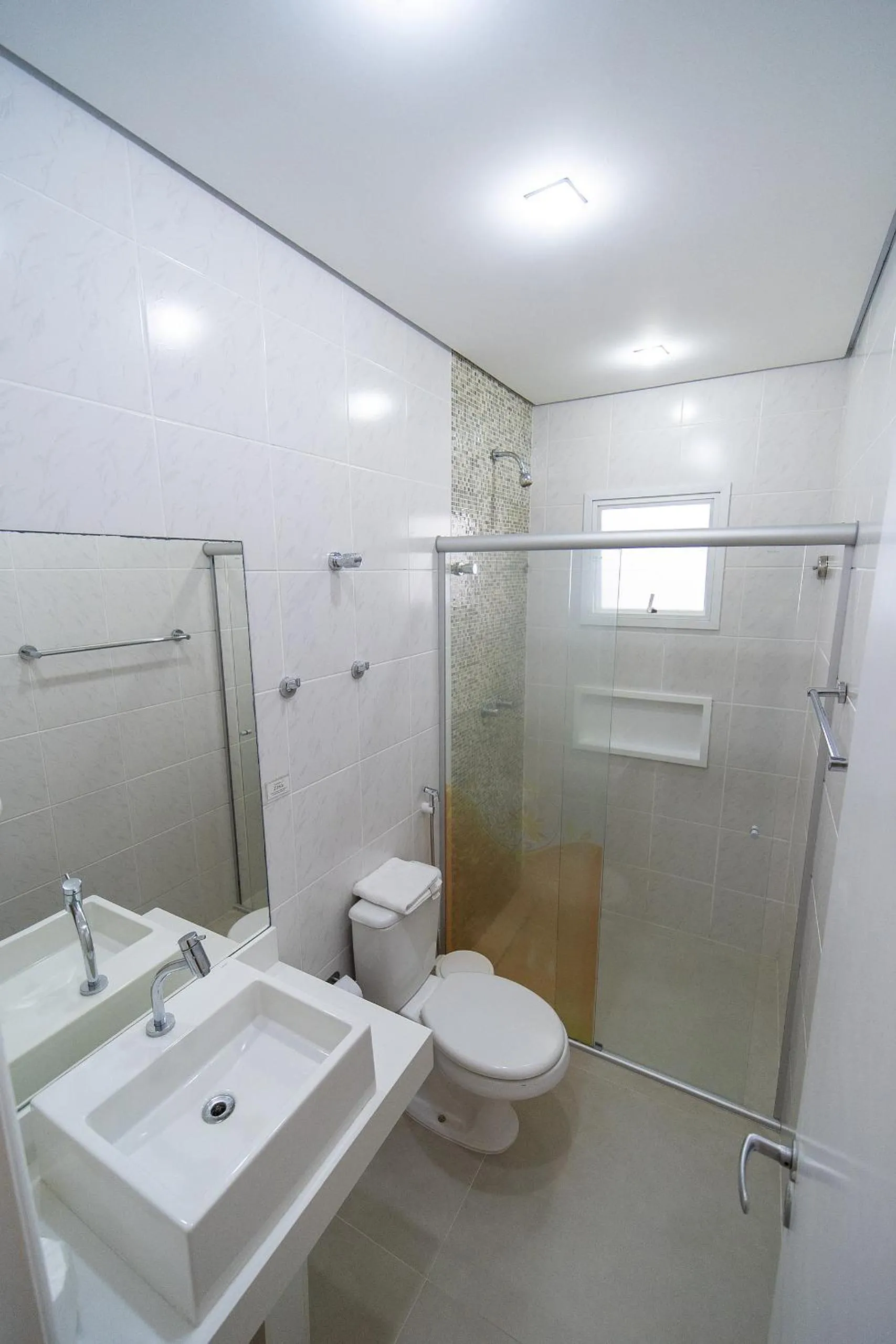 Shower in Pousada Etoile