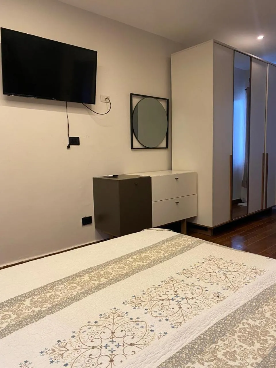 Bella Casa Hotel