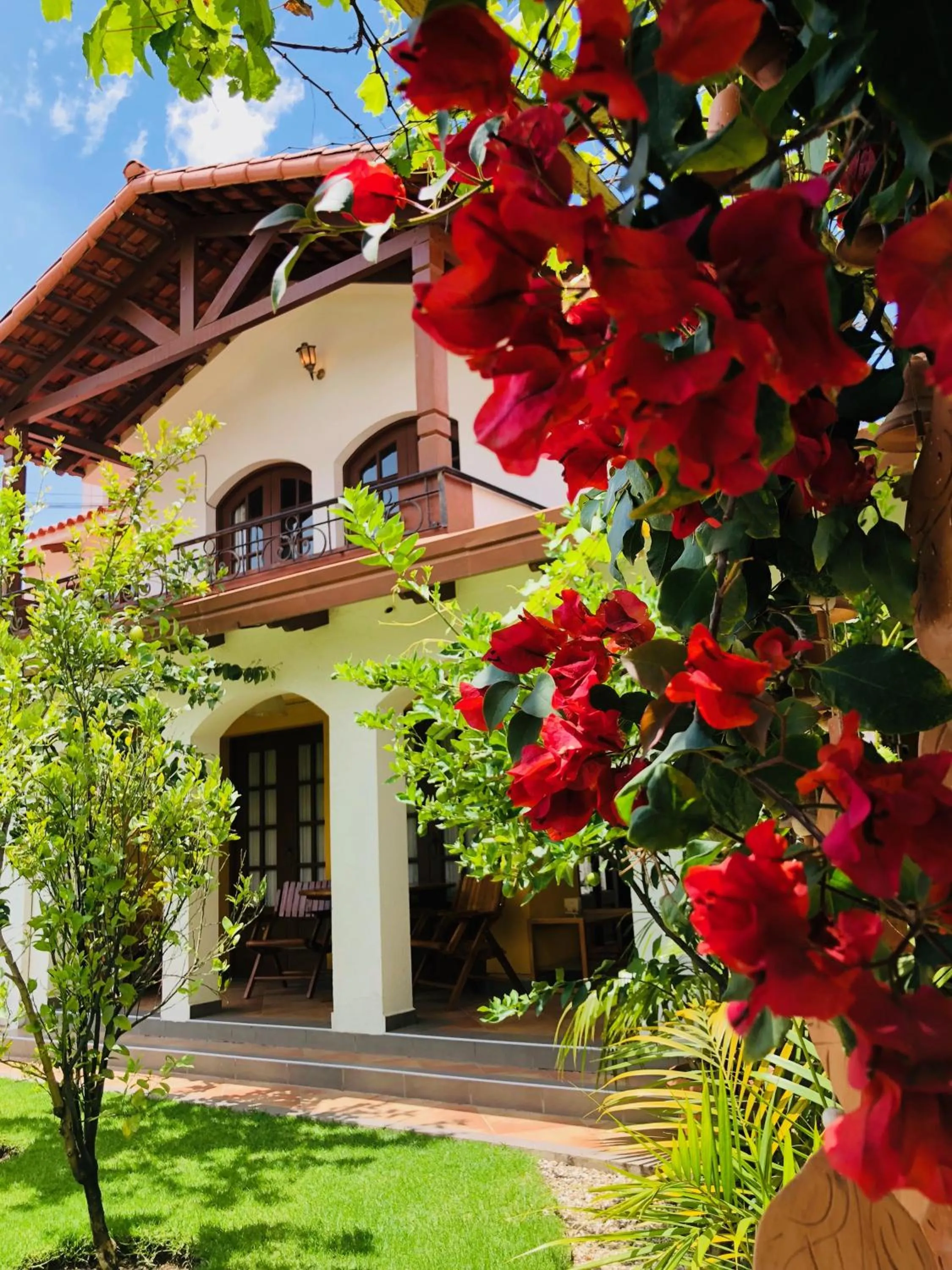 Property building in Hotel Boutique La Casa de Margarita