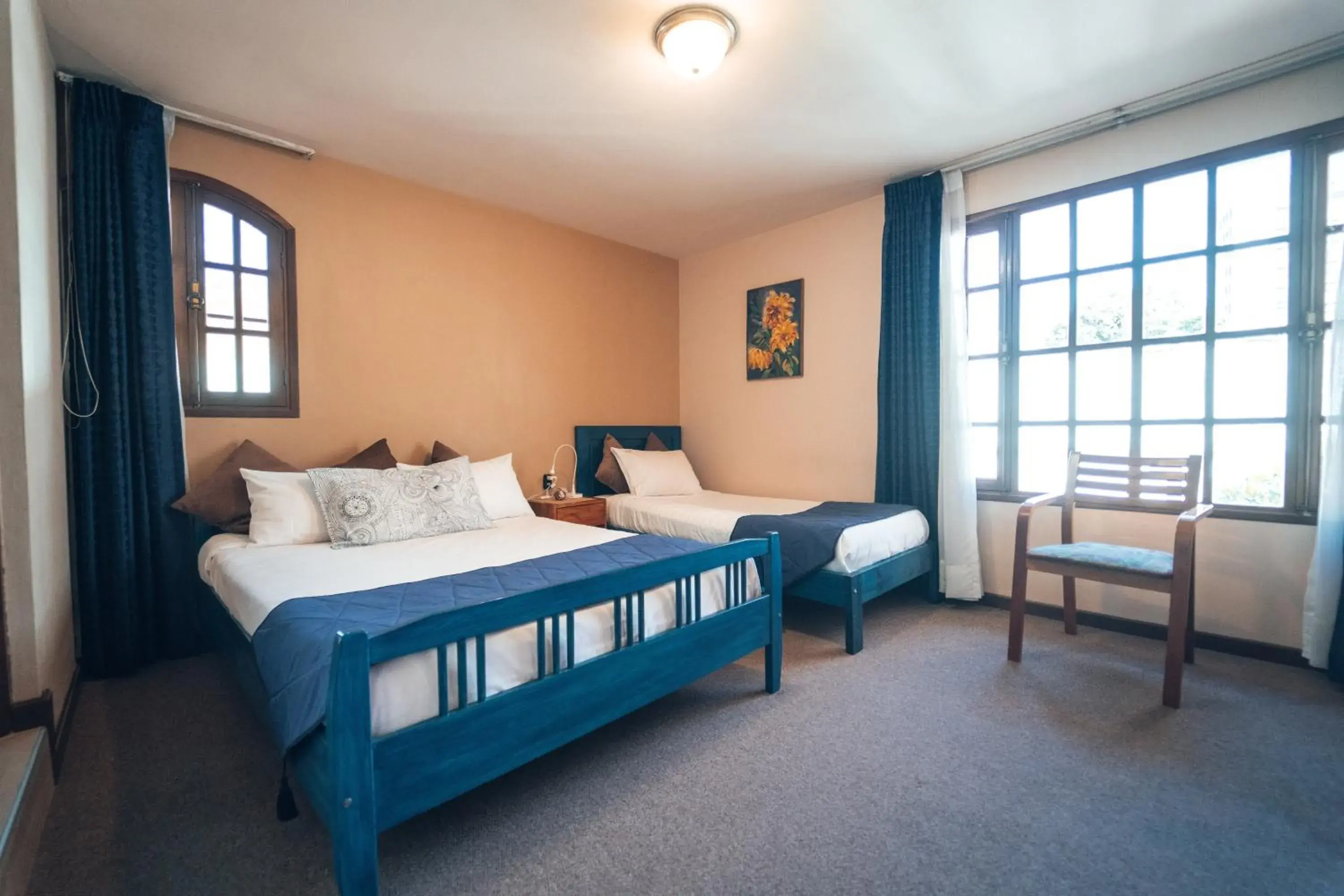 Family Room with Shower - single occupancy in Hotel Boutique La Casa de Margarita Family Room with Shower - single occupancy in Hotel Boutique La Casa de Margarita