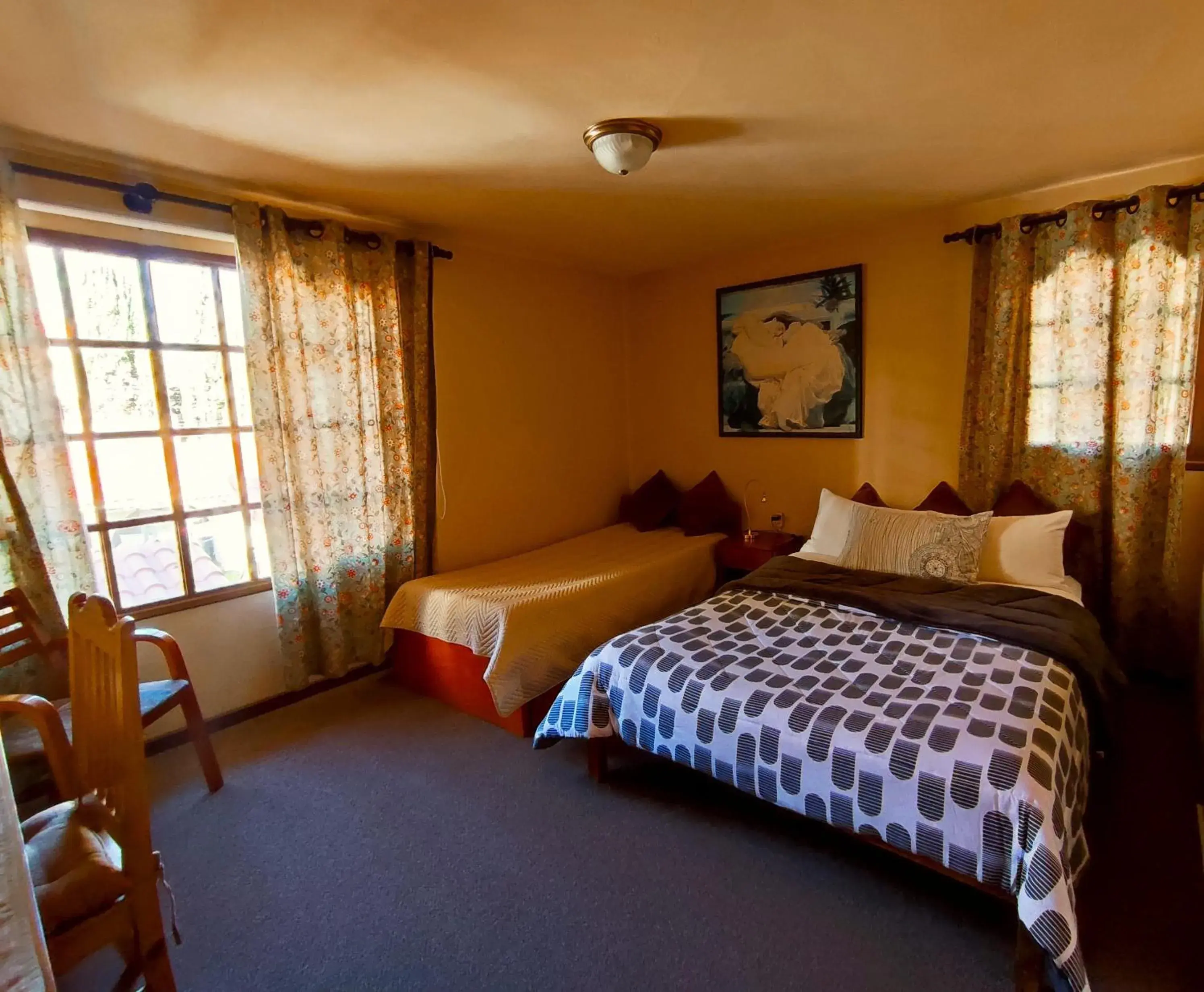 Large Twin Room - single occupancy in Hotel Boutique La Casa de Margarita Large Twin Room - single occupancy in Hotel Boutique La Casa de Margarita