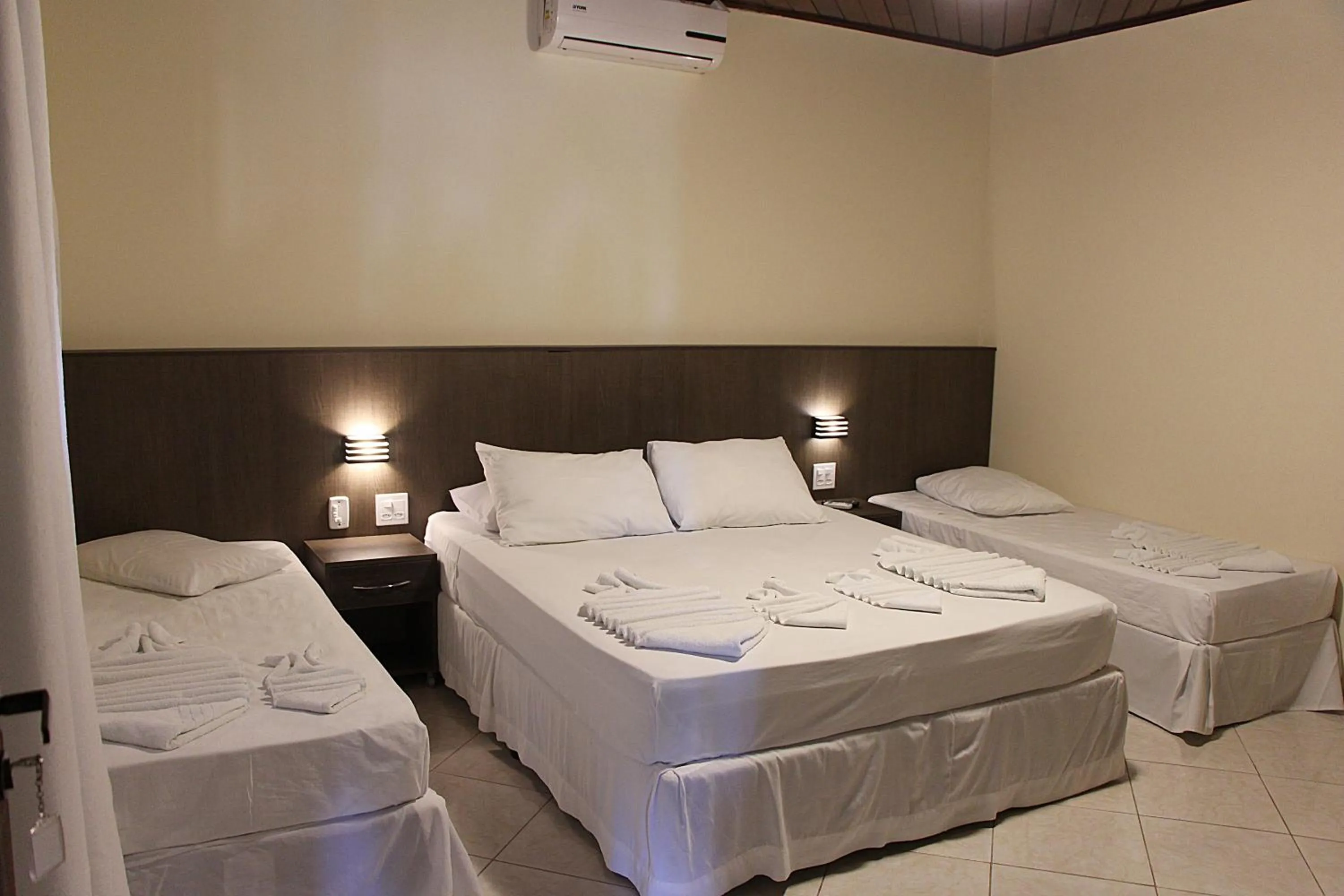 Bedroom, Bed in Pousada Berro D'Água