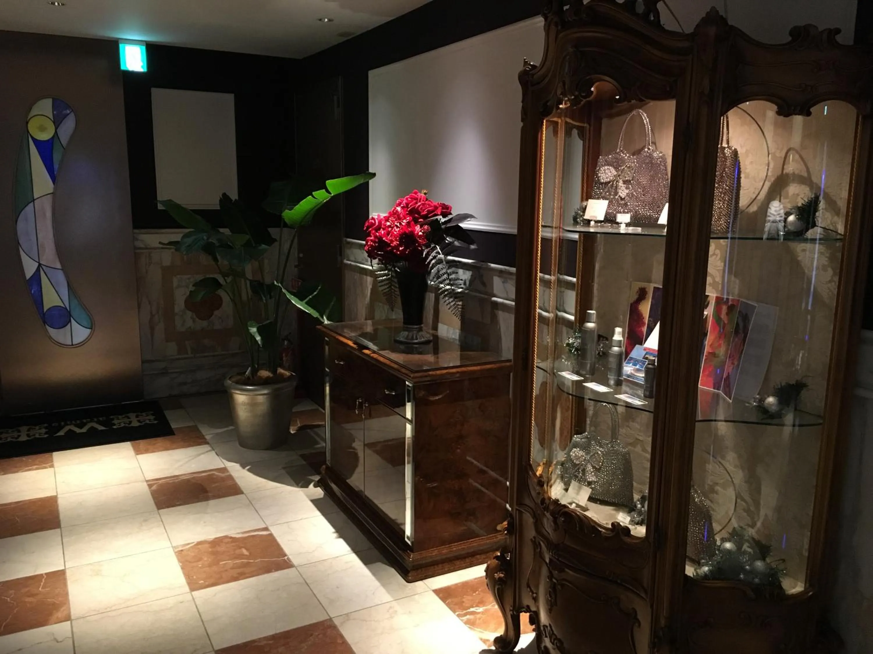 Area and facilities in Hotel W-ARAMIS -W GROUP HOTELS and RESORTS-