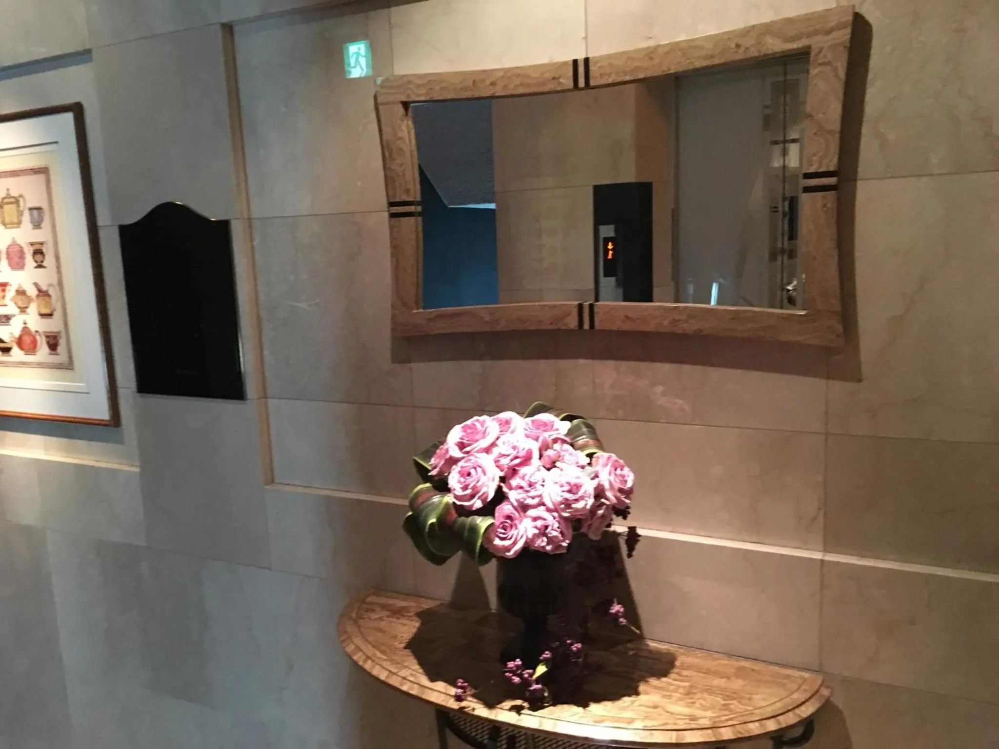 Area and facilities in Hotel W-ARAMIS -W GROUP HOTELS and RESORTS-