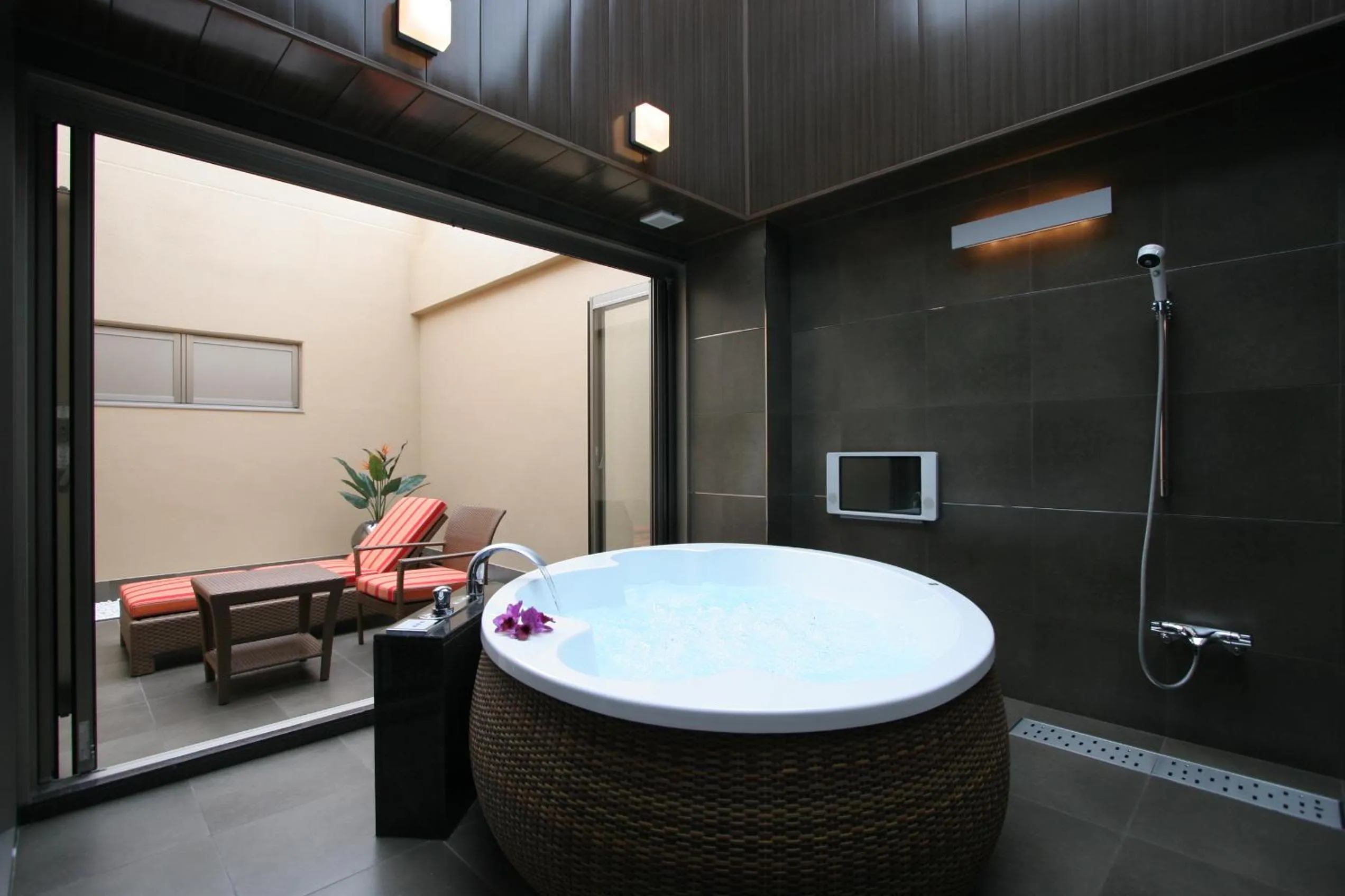 HOTEL W-PREMIUM -W GROUP HOTELS and RESORTS-