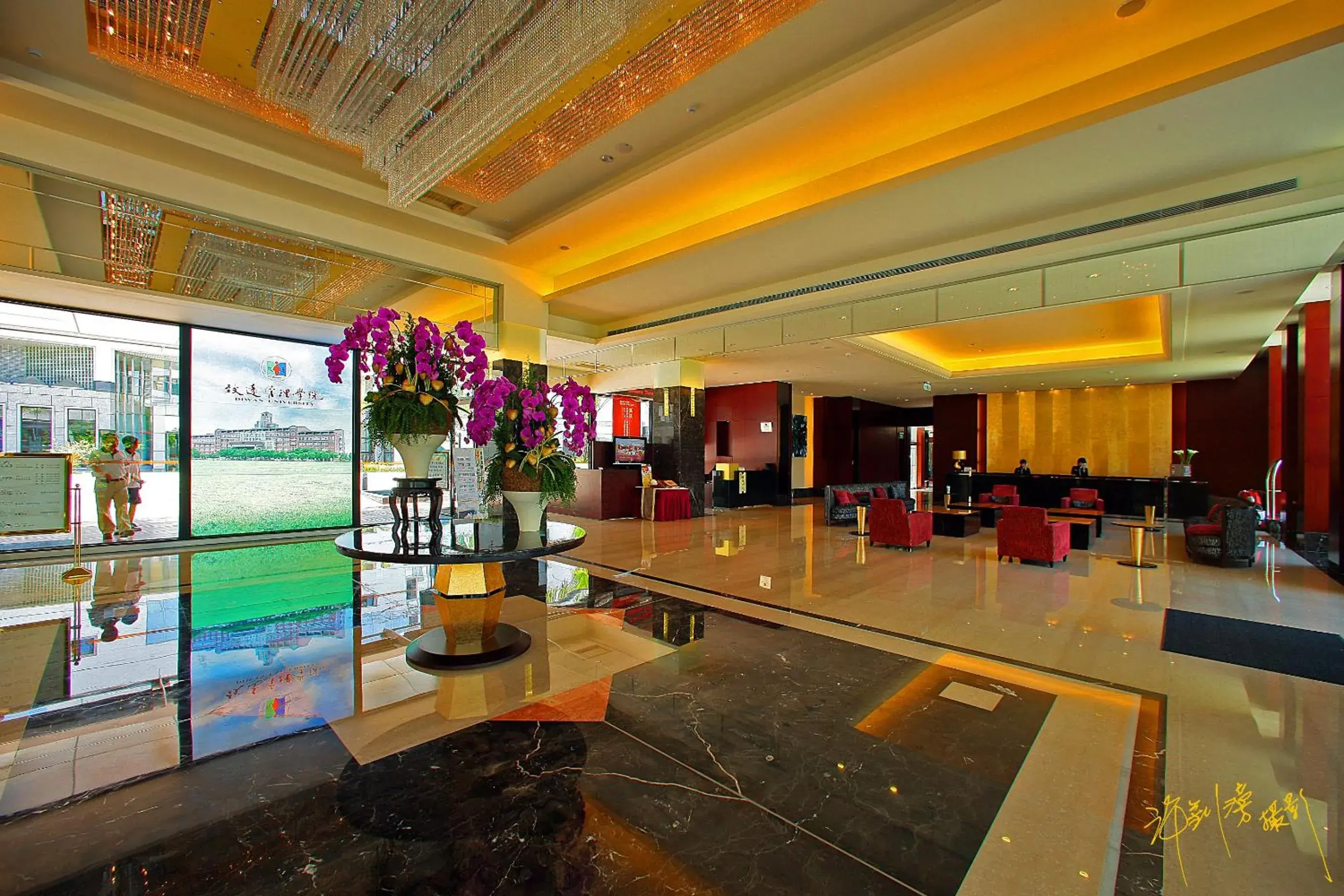 Lobby or reception in Garden Villa Hotel