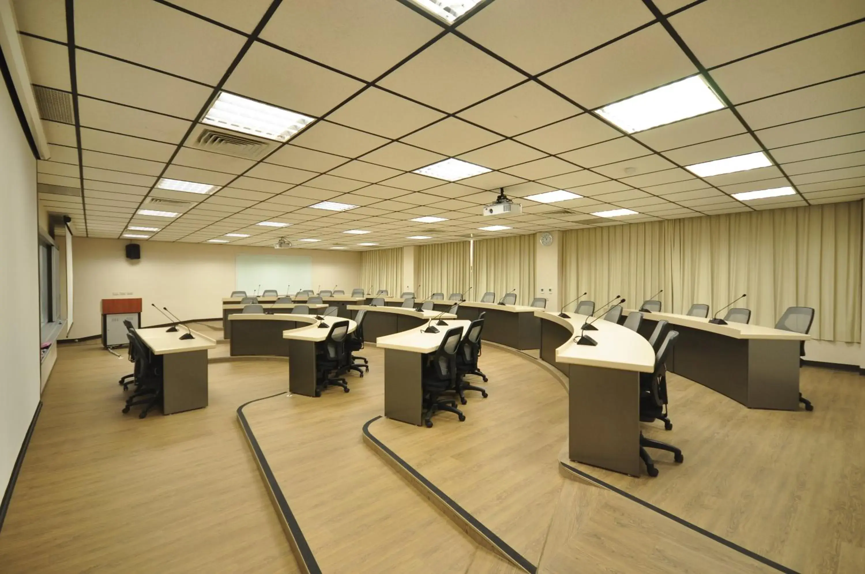 Meeting/conference room, Banquet Facilities in Garden Villa Hotel