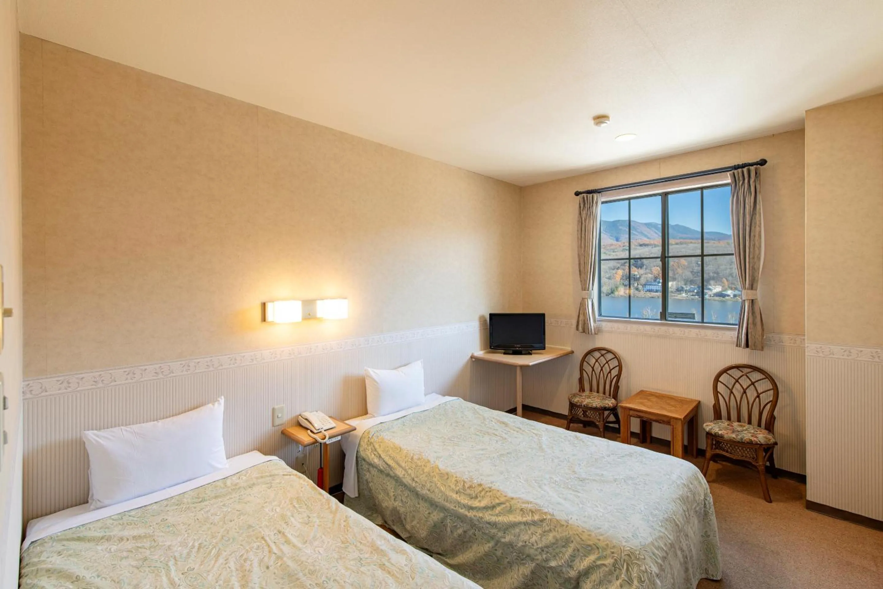 Bedroom, Bed in Shirakabako Hotel Paipuno Kemuri